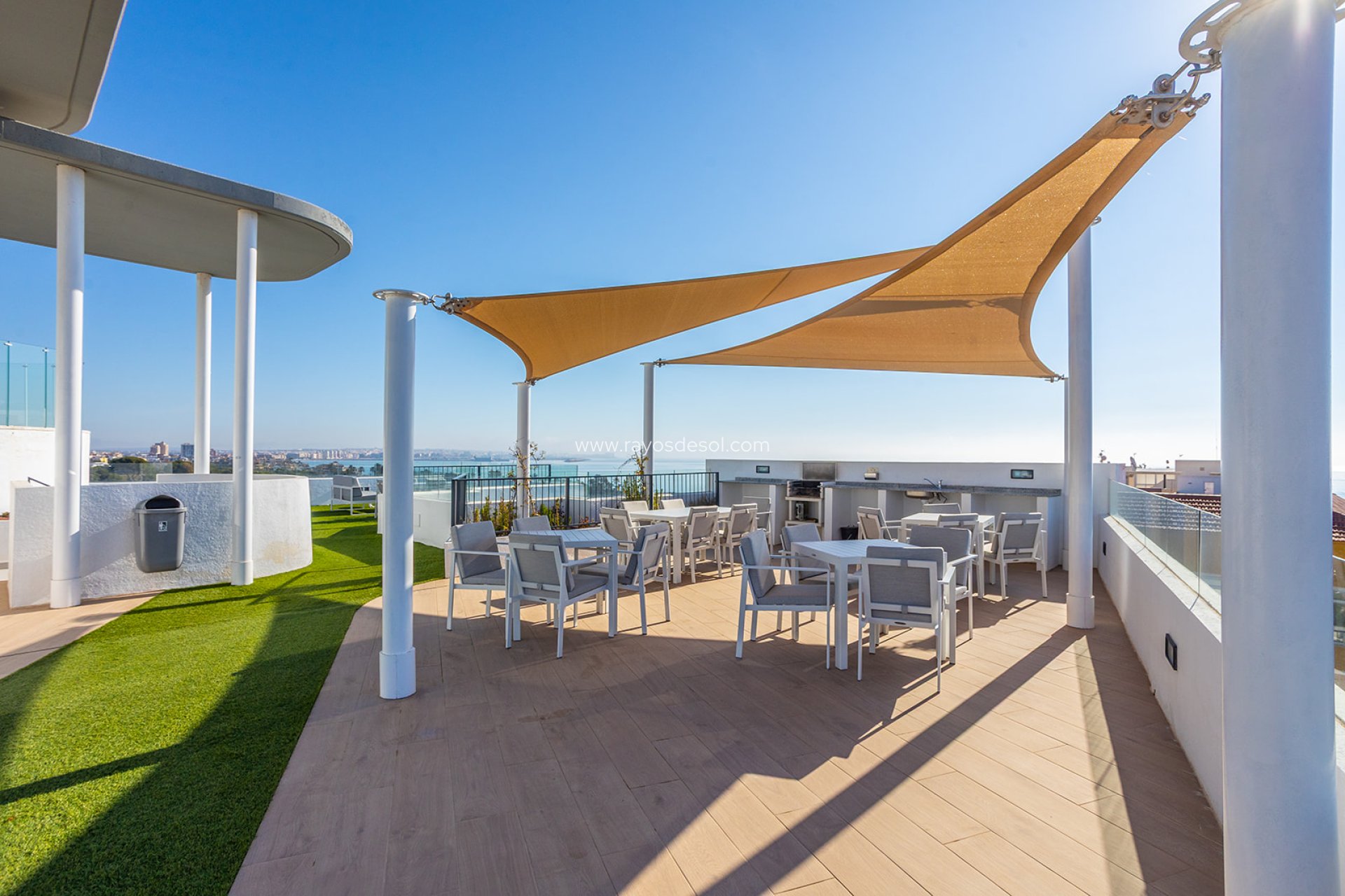 Resale - Apartment - Torrevieja - Rocio del Mar