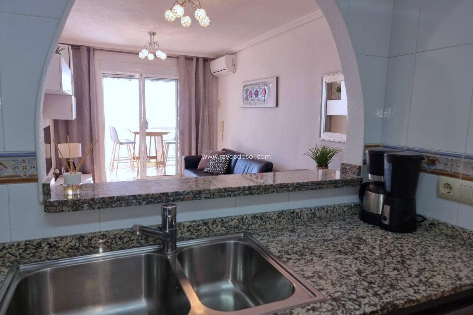 Resale - Apartment - Villajoyosa - Pueblo