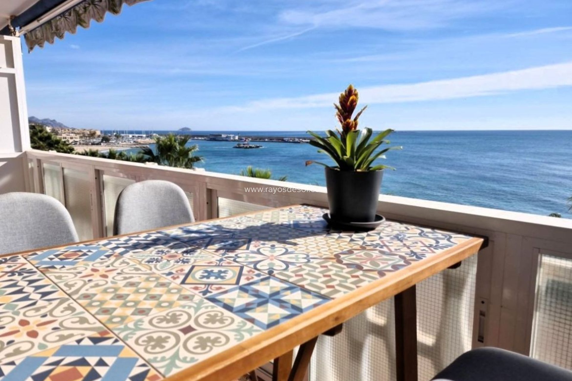 Resale - Apartment - Villajoyosa - Pueblo