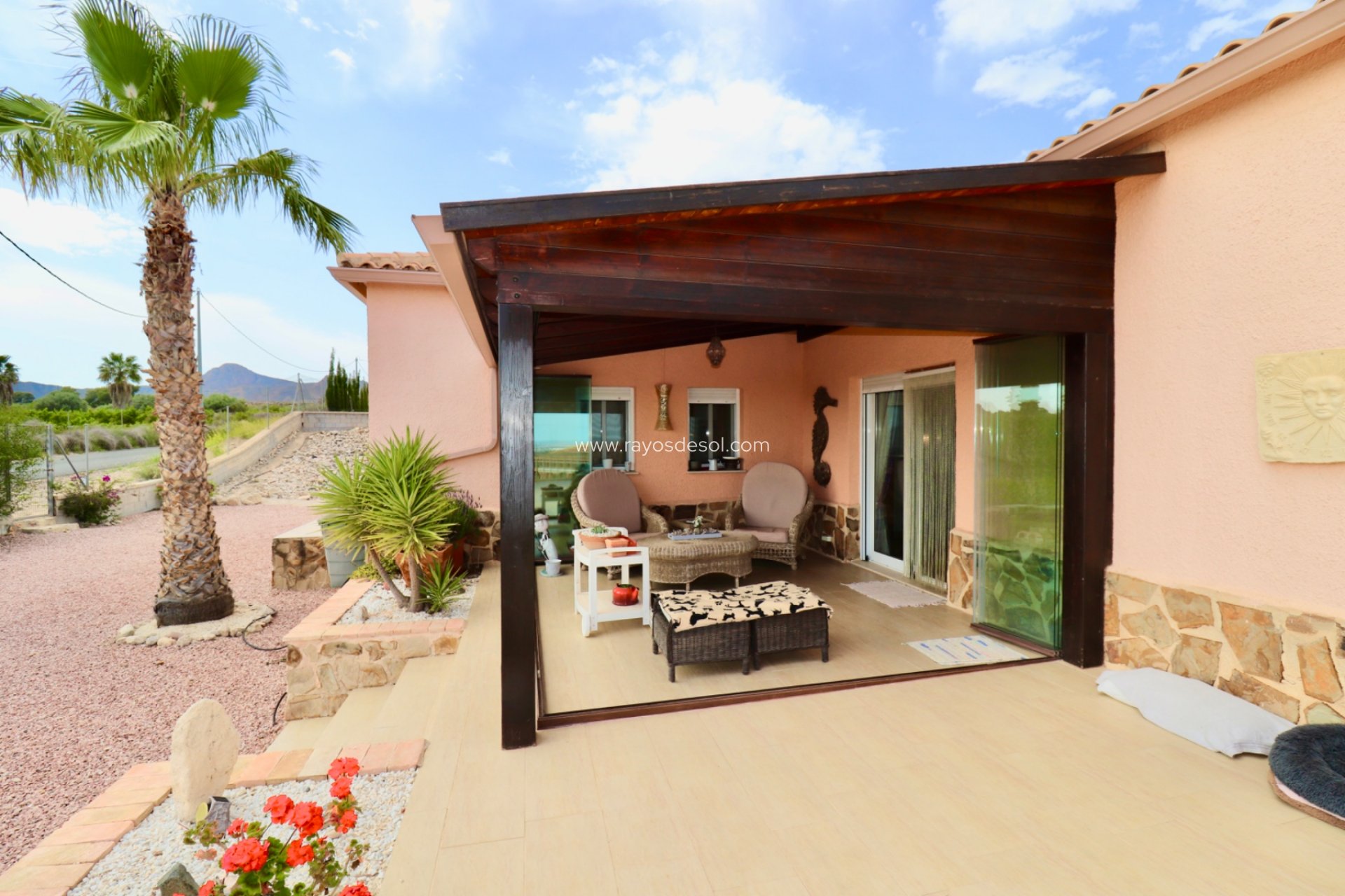 Resale - Country House - Finca - Albatera