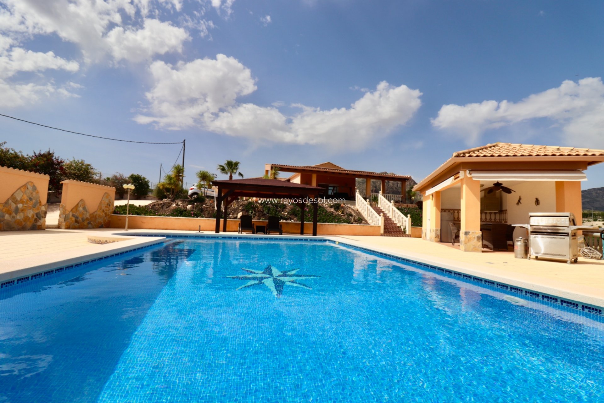 Resale - Country House - Finca - Albatera