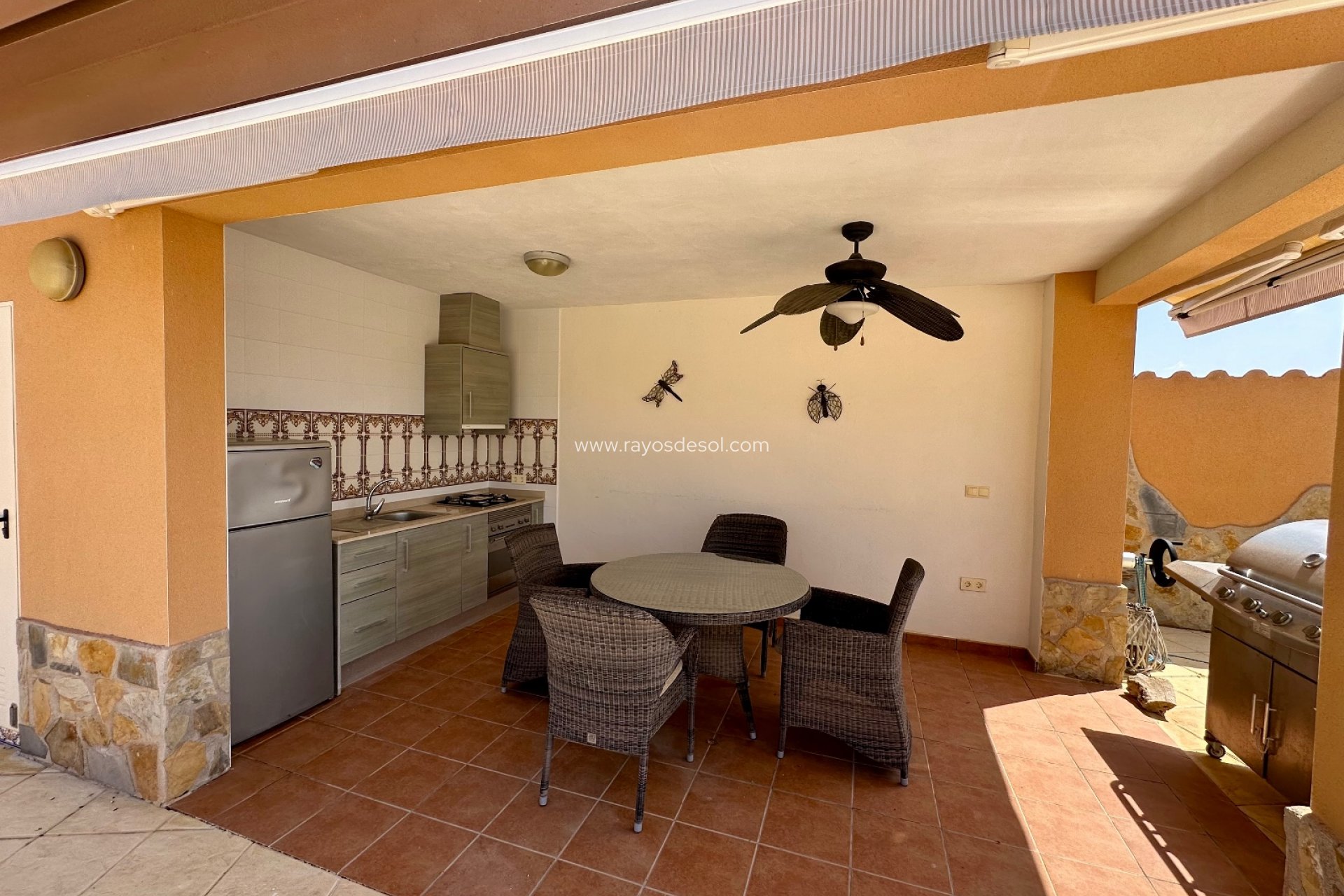 Resale - Country House - Finca - Albatera