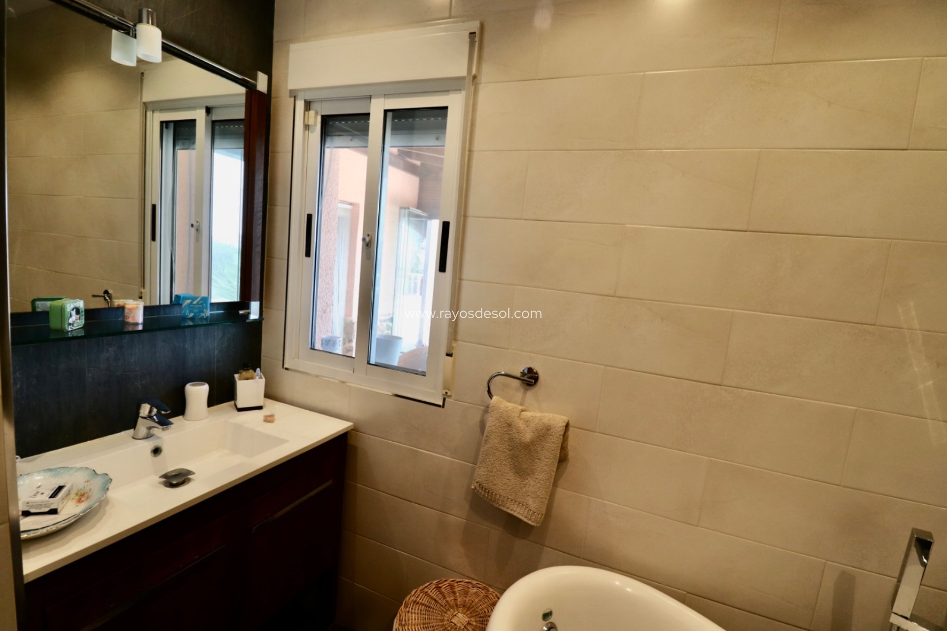 Resale - Country House - Finca - Albatera