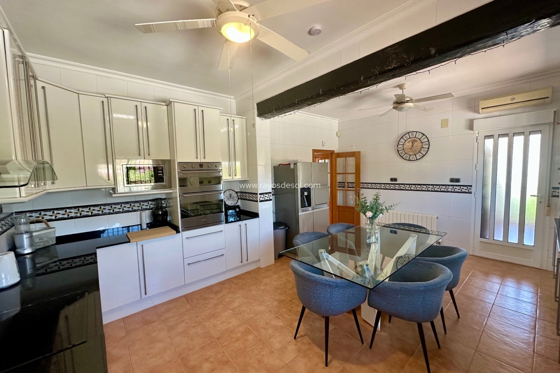 Resale - Country House - Finca - Catral