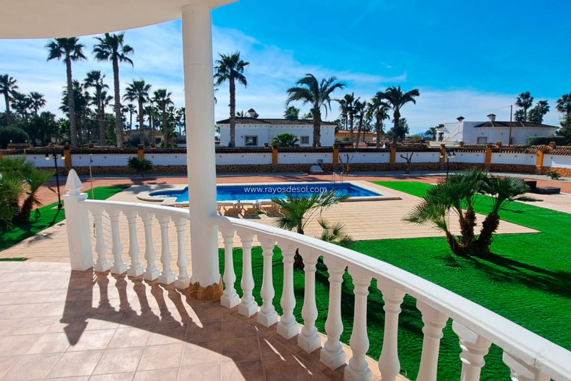 Resale - Country House - Finca - Catral