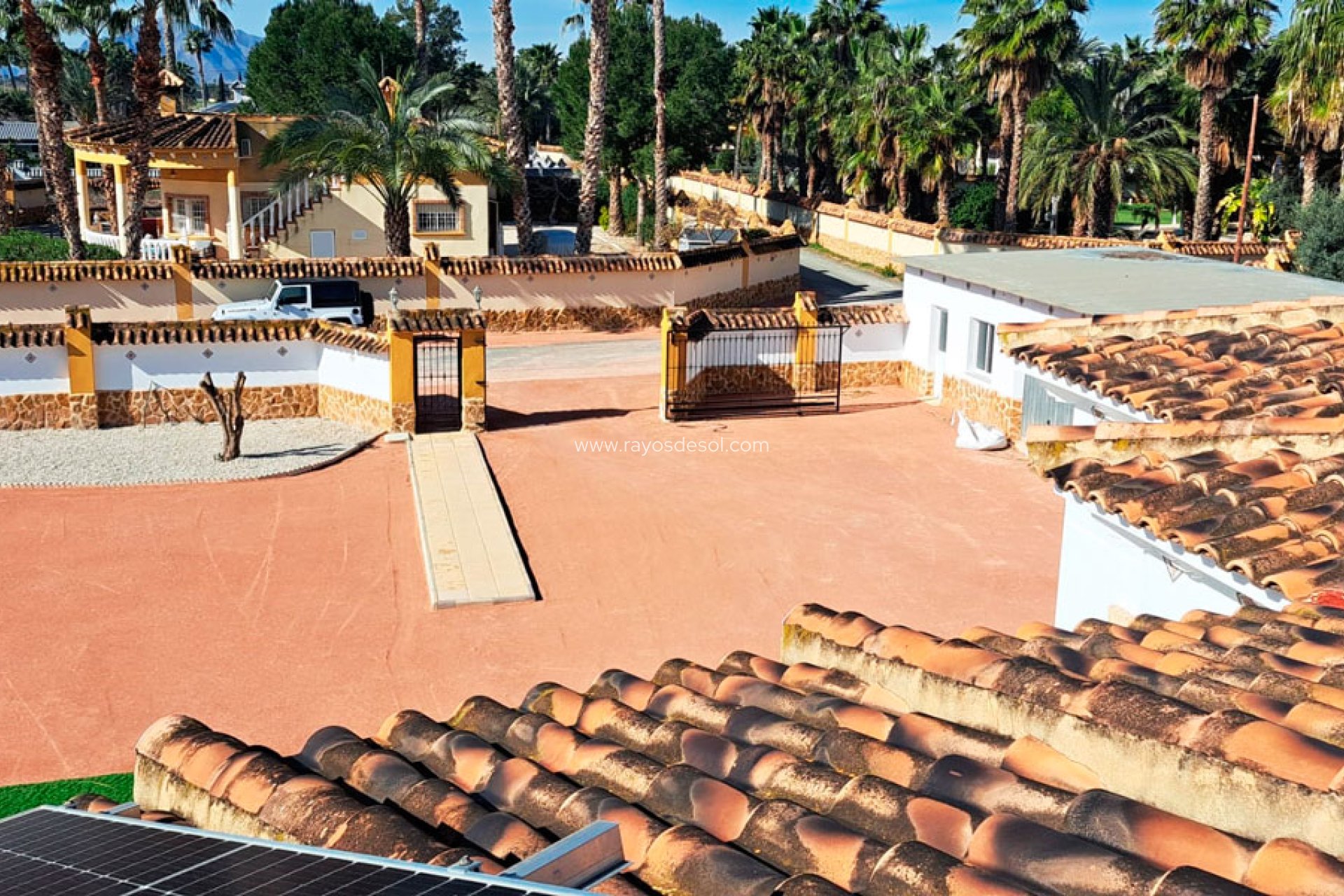 Resale - Country House - Finca - Catral