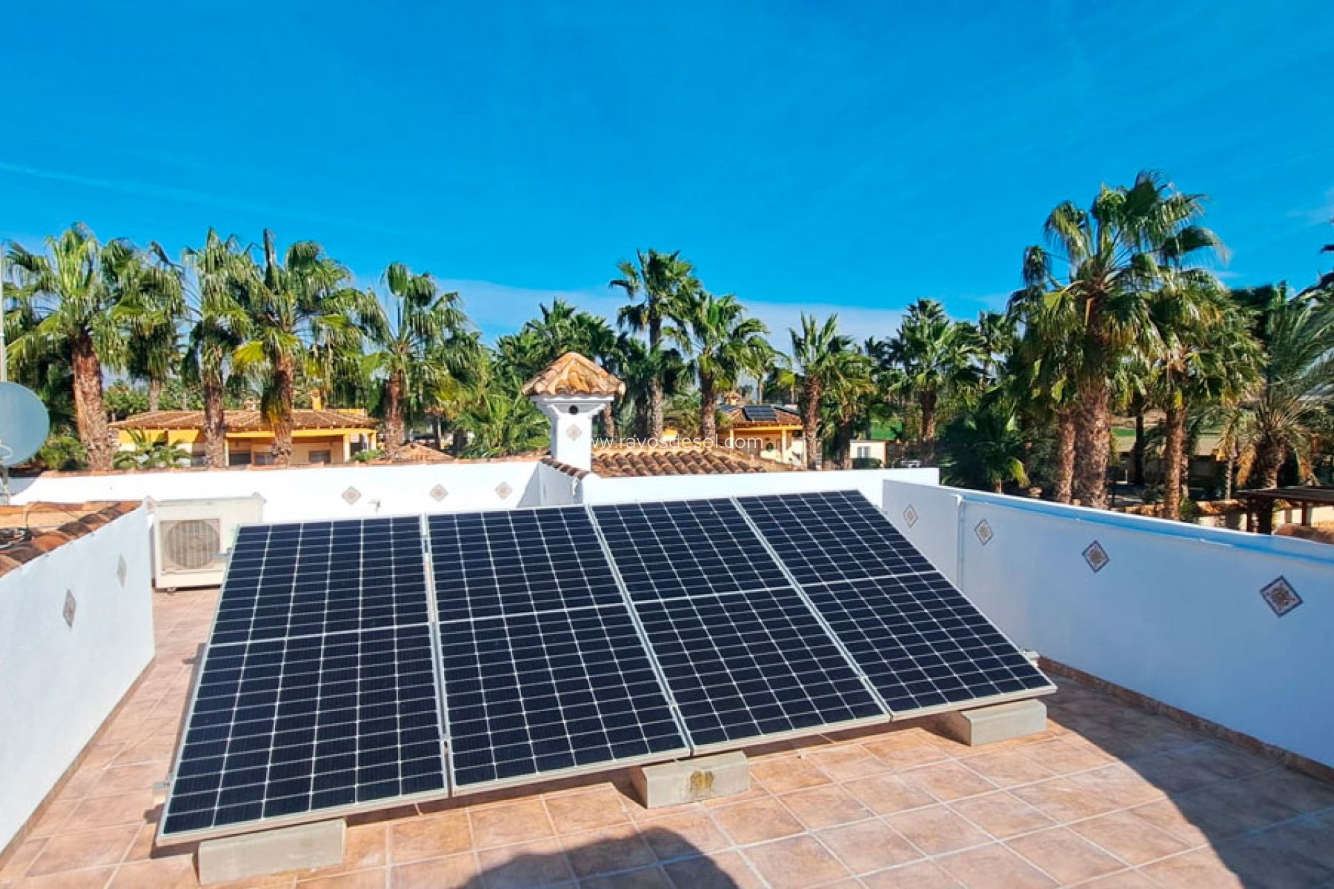 Resale - Country House - Finca - Catral