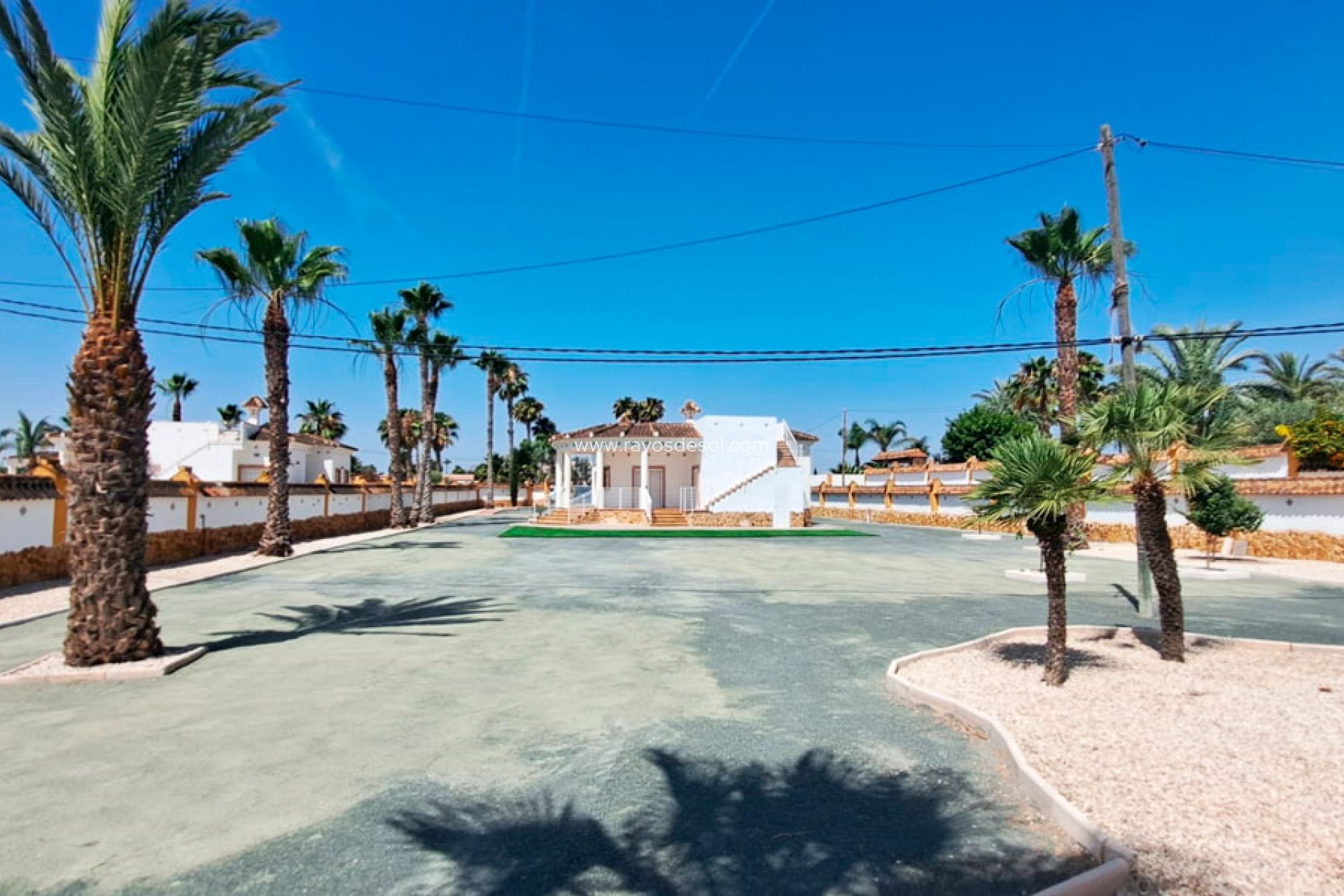 Resale - Country House - Finca - Catral