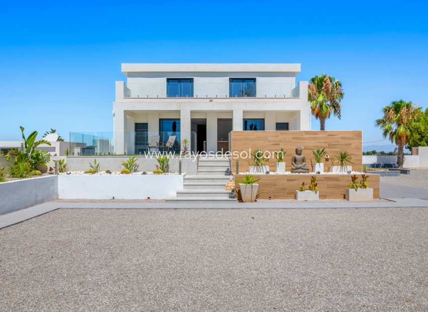 Resale - Country House - Finca - Los Montesinos - La Herrada