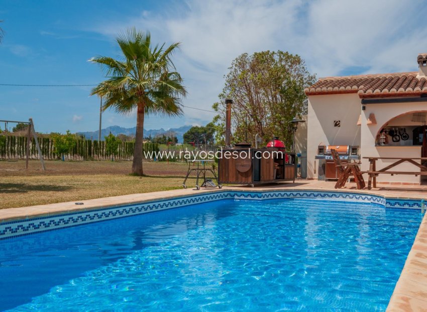 Resale - Country House - Finca - Teulada - Zona de la playa