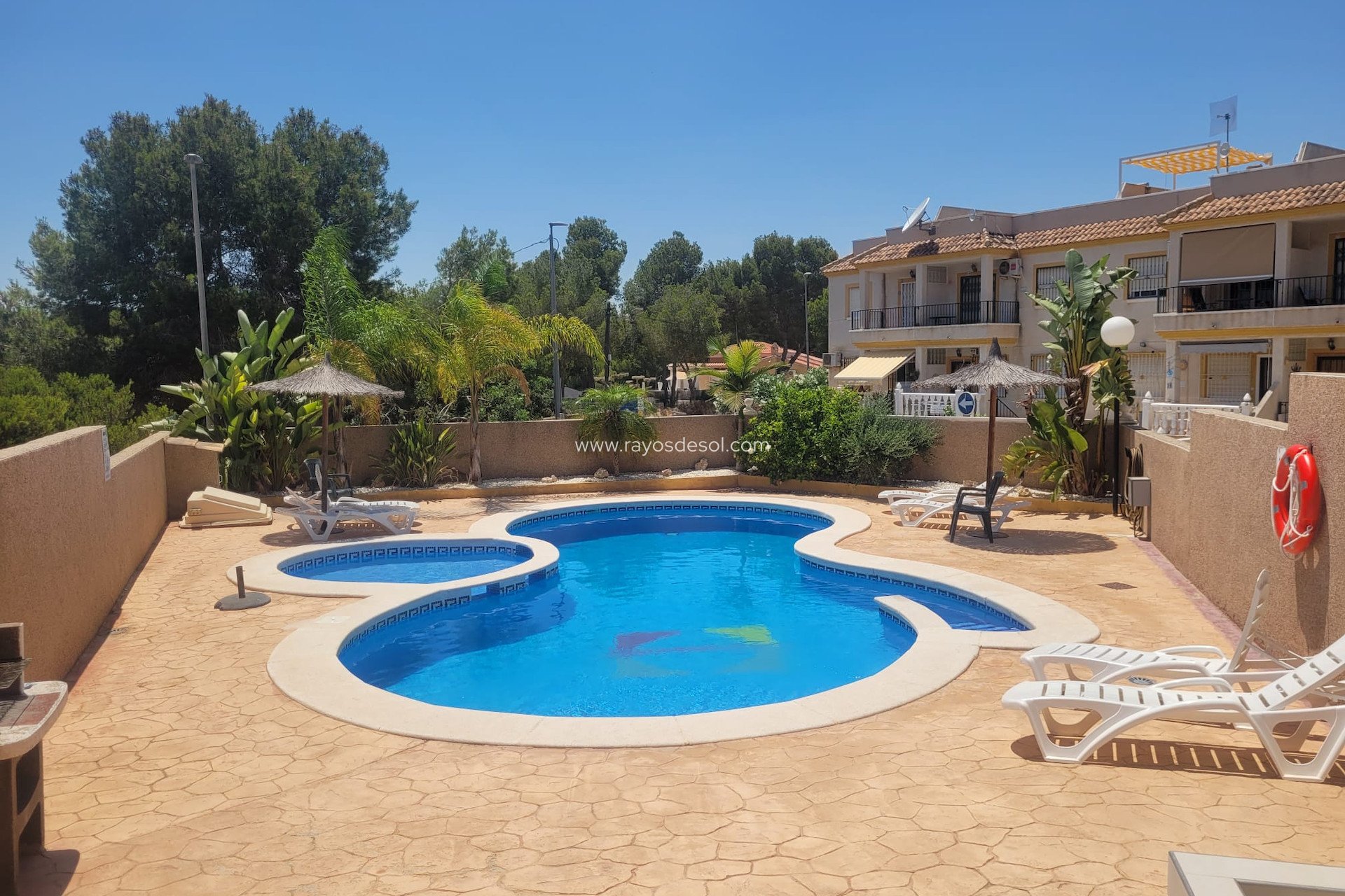 Resale - House - Algorfa