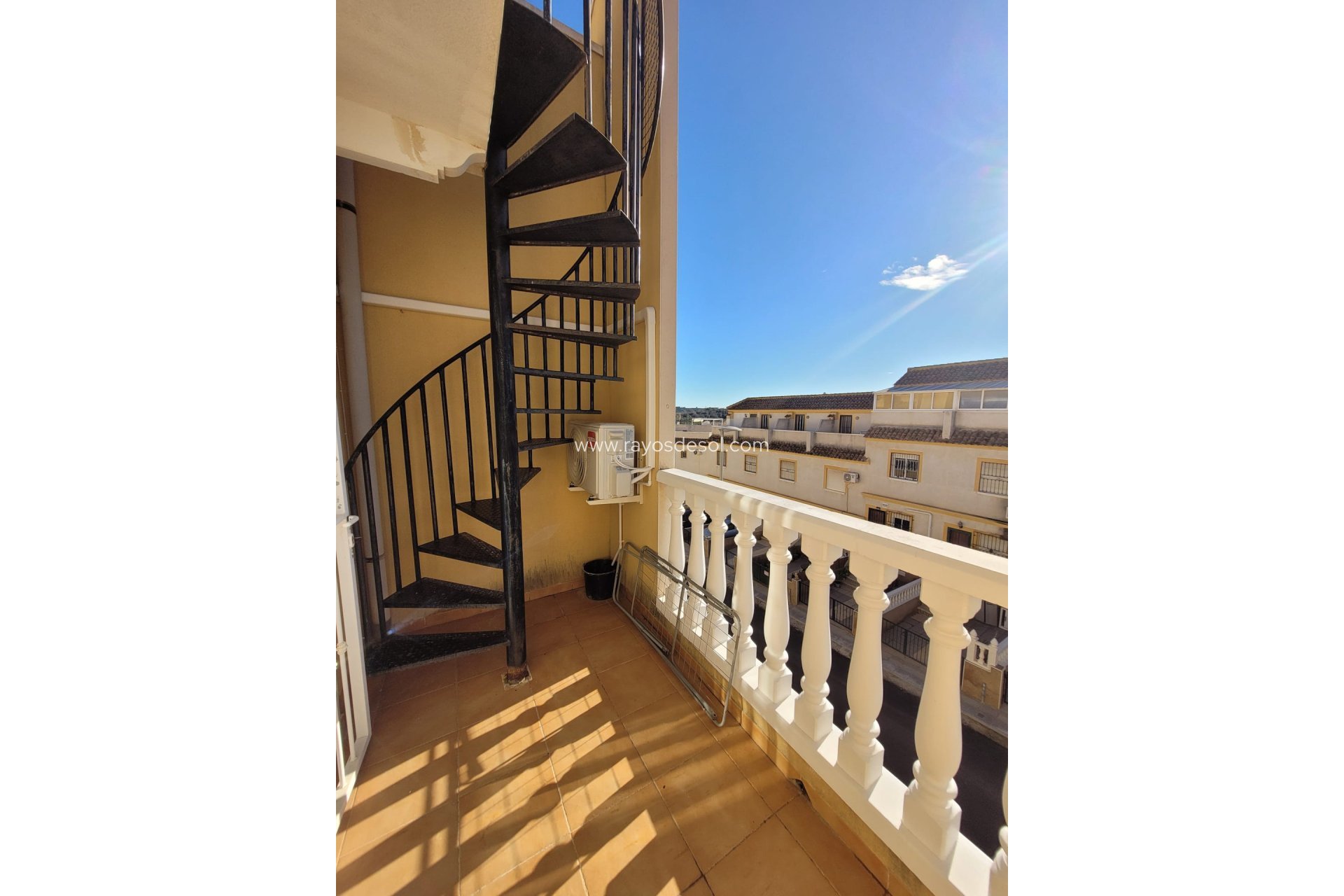 Resale - House - Algorfa