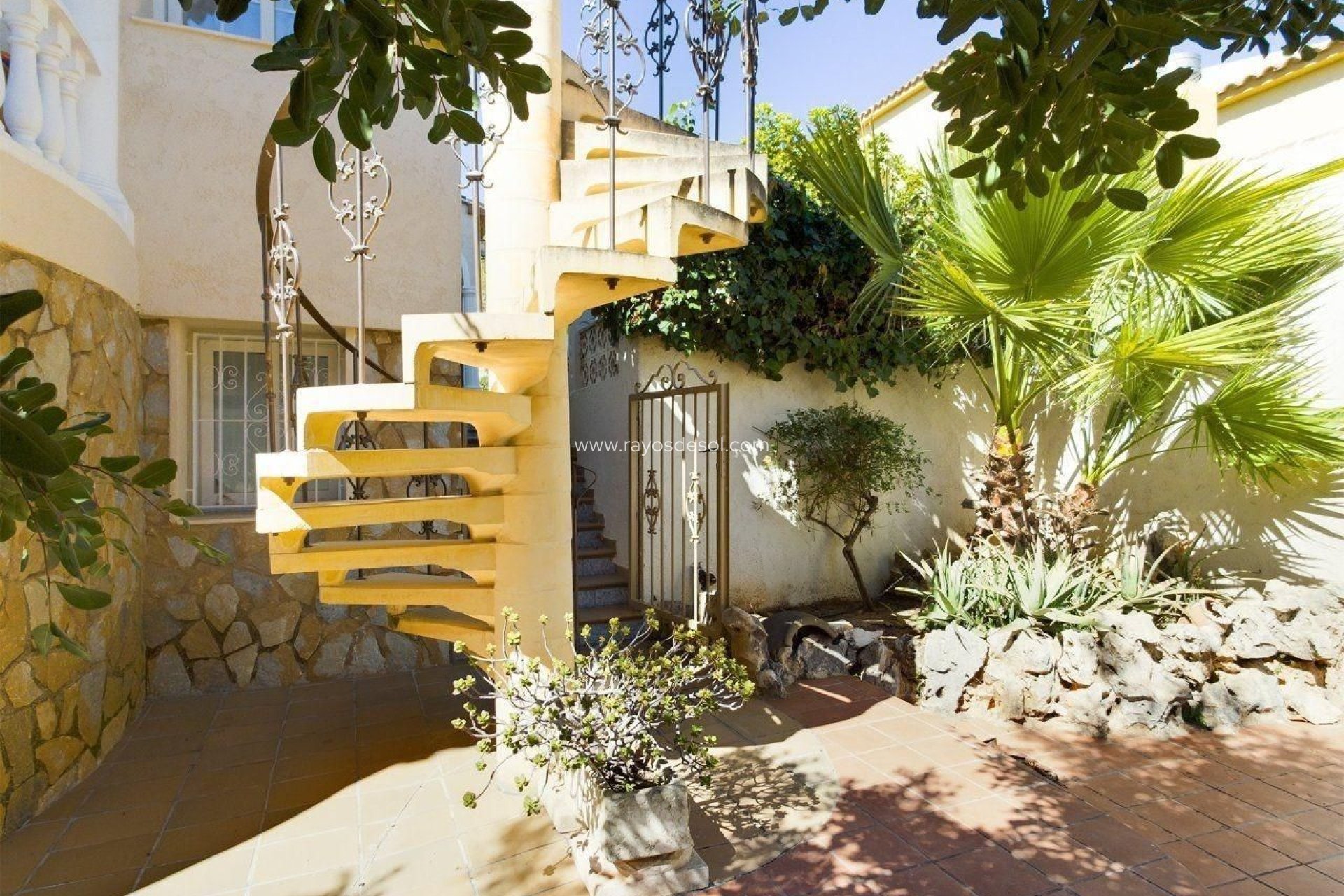 Resale - House - Calpe - Garduix