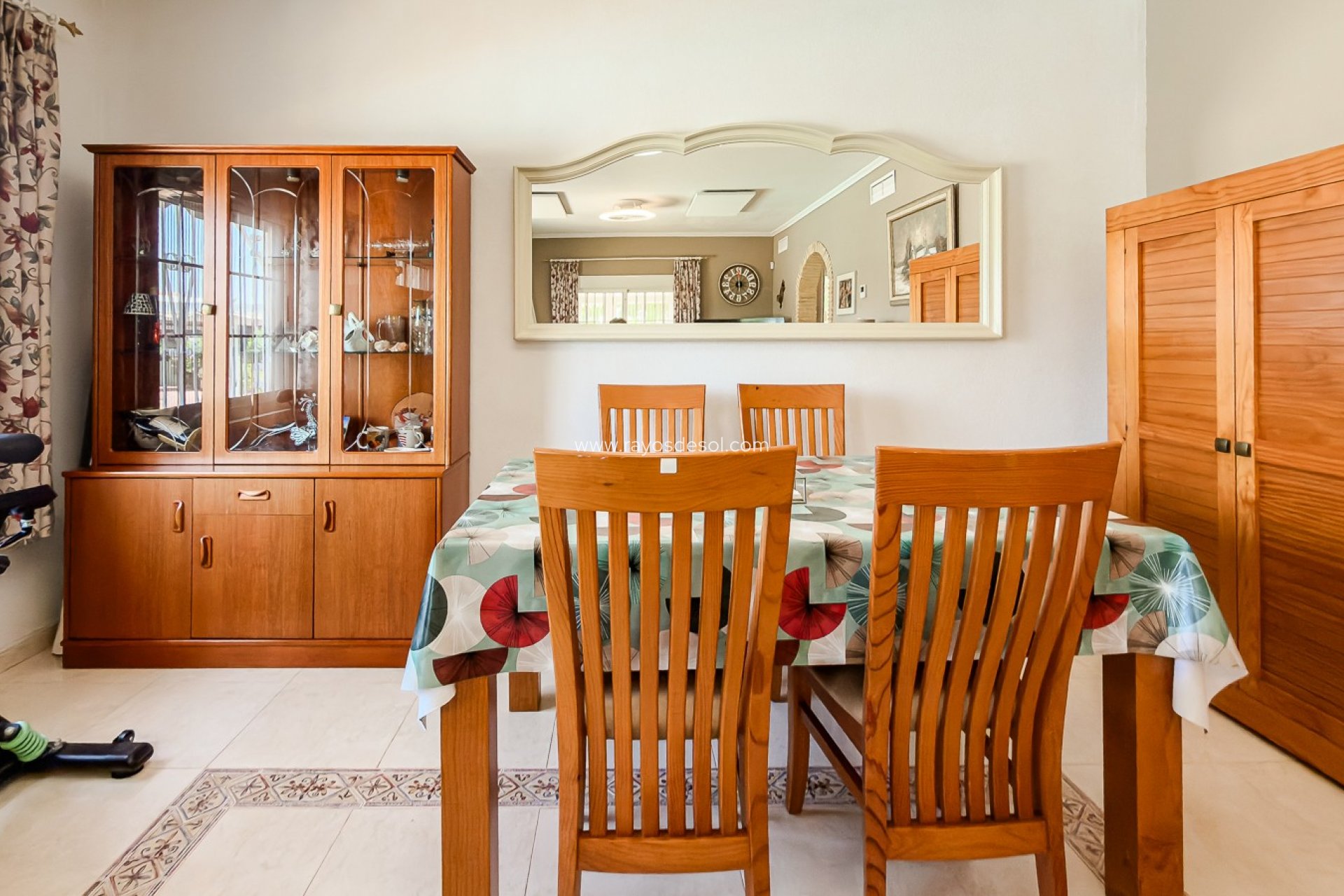 Resale - House - Catral