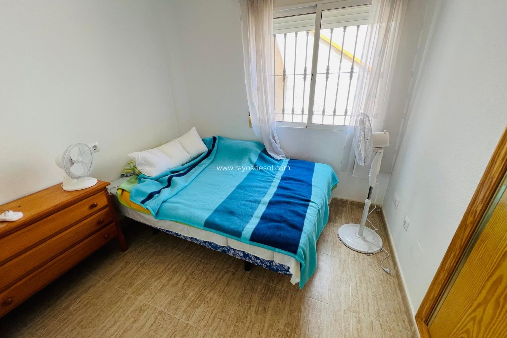 Resale - House - Daya Nueva