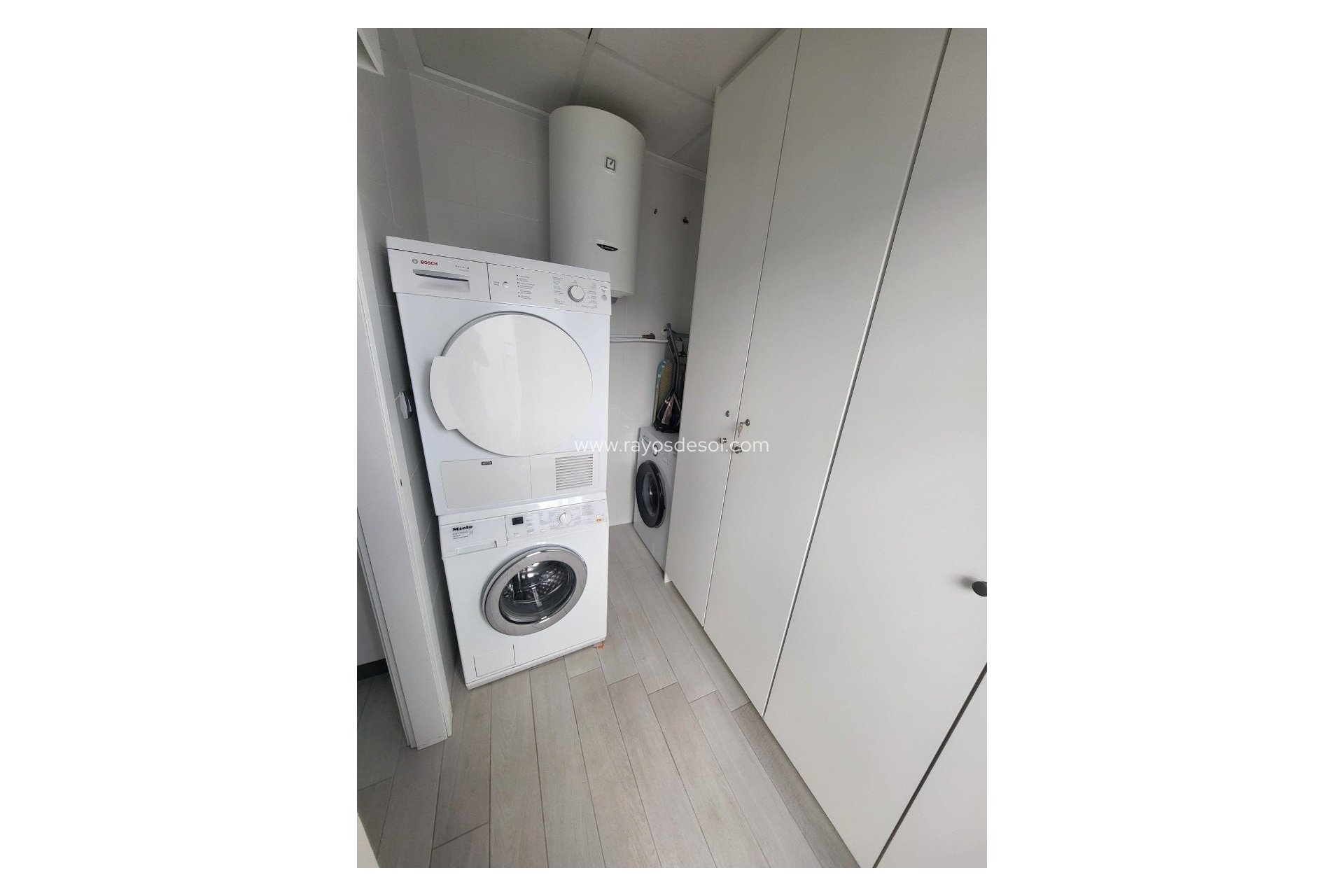 Resale - House - Daya Vieja