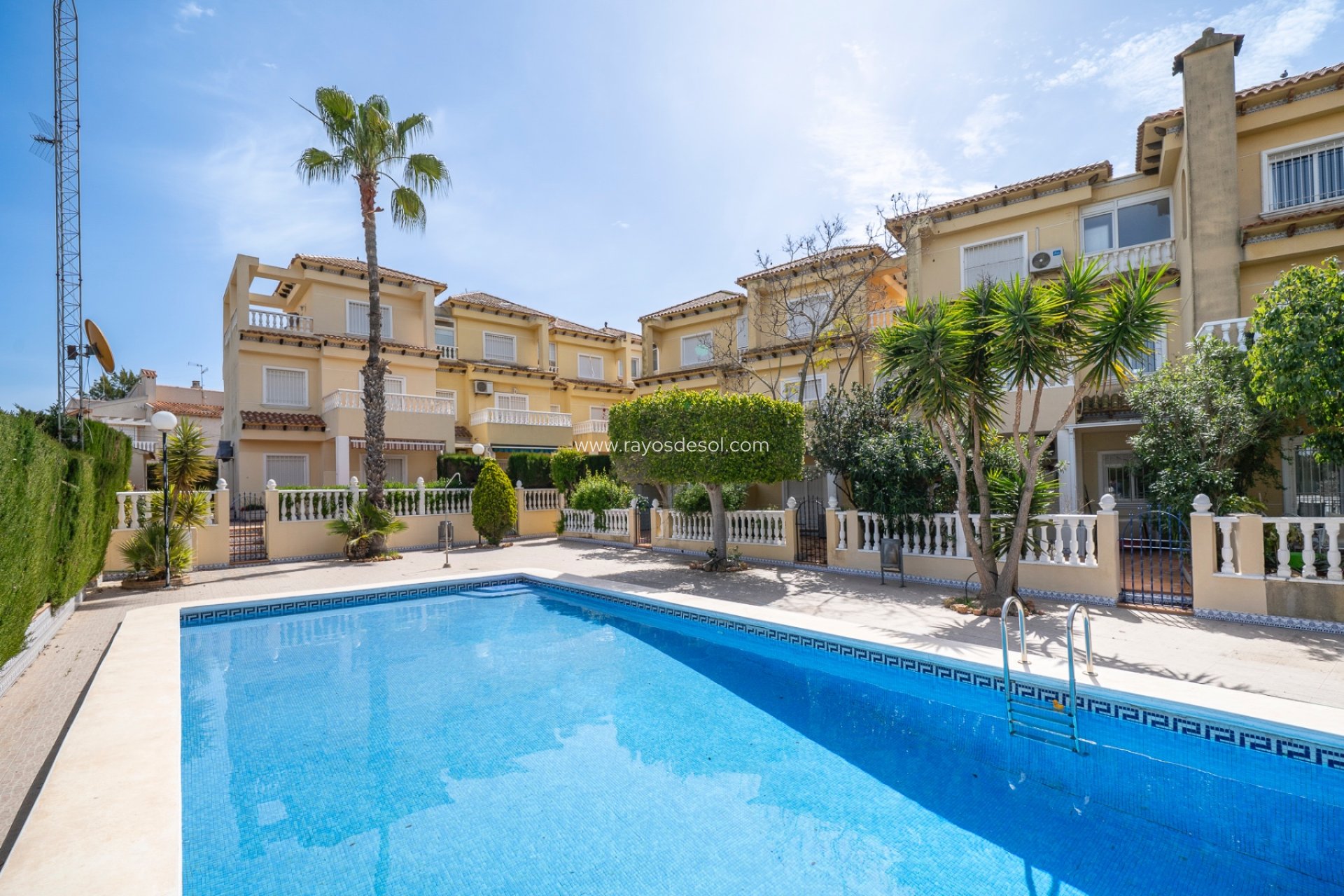 Resale - House - Guardamar del Segura - El moncayo