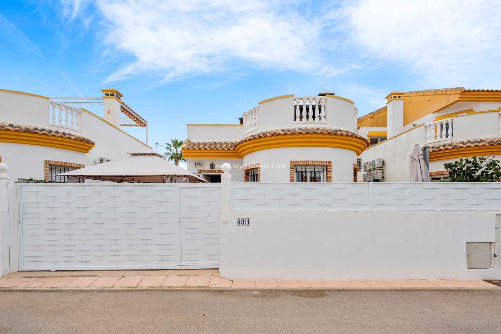 Resale - House - Guardamar del Segura - El Raso