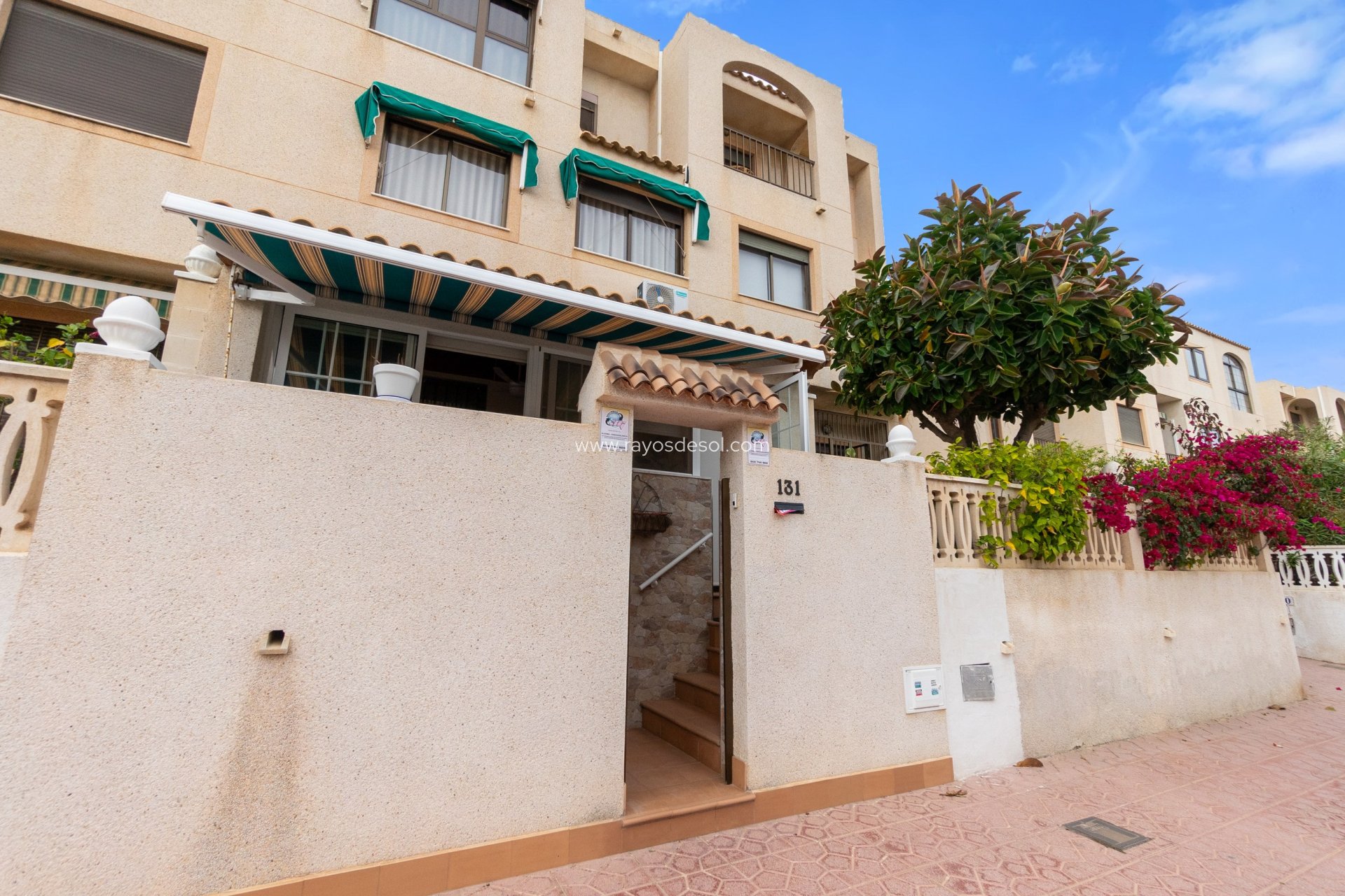 Resale - House - Guardamar del Segura - Guardamar Playa