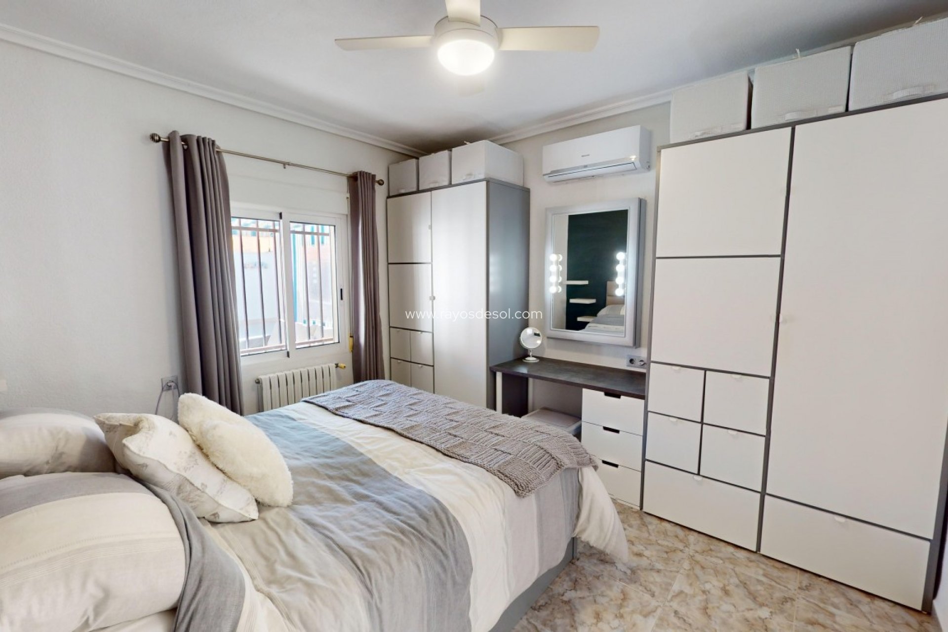 Resale - House - Los Alcazares