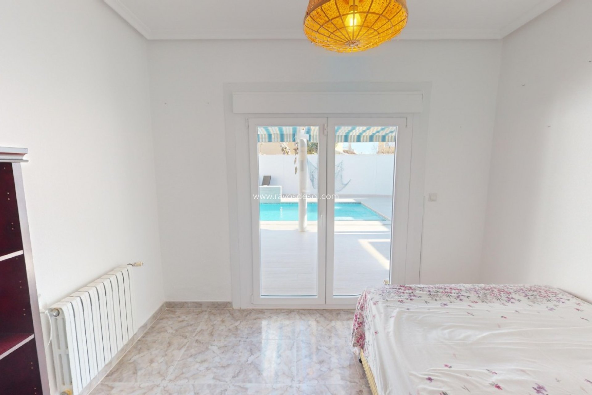 Resale - House - Los Alcazares