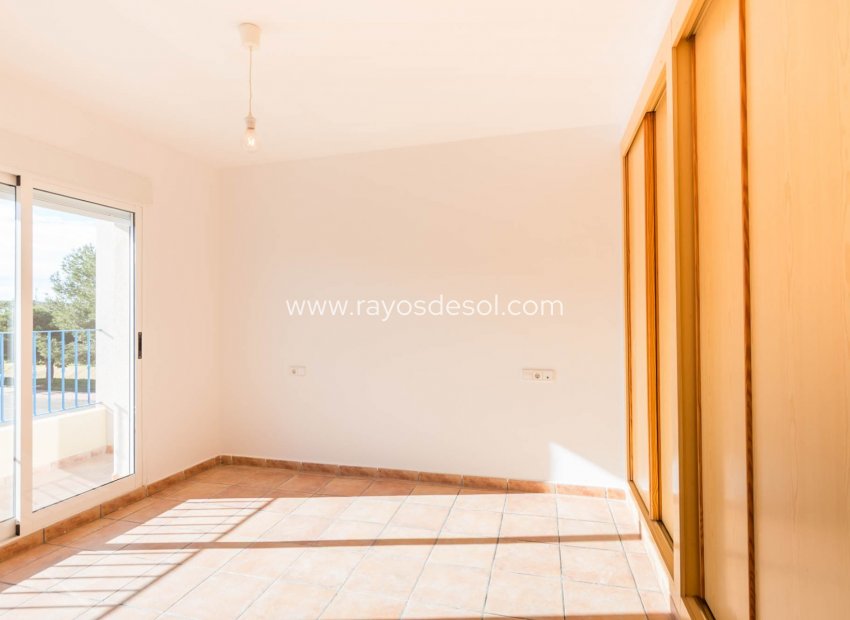 Resale - House - Los Alcazares