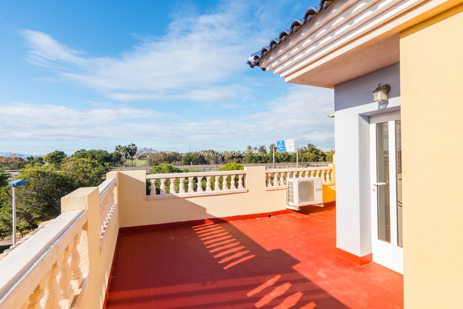 Resale - House - Los Alcazares