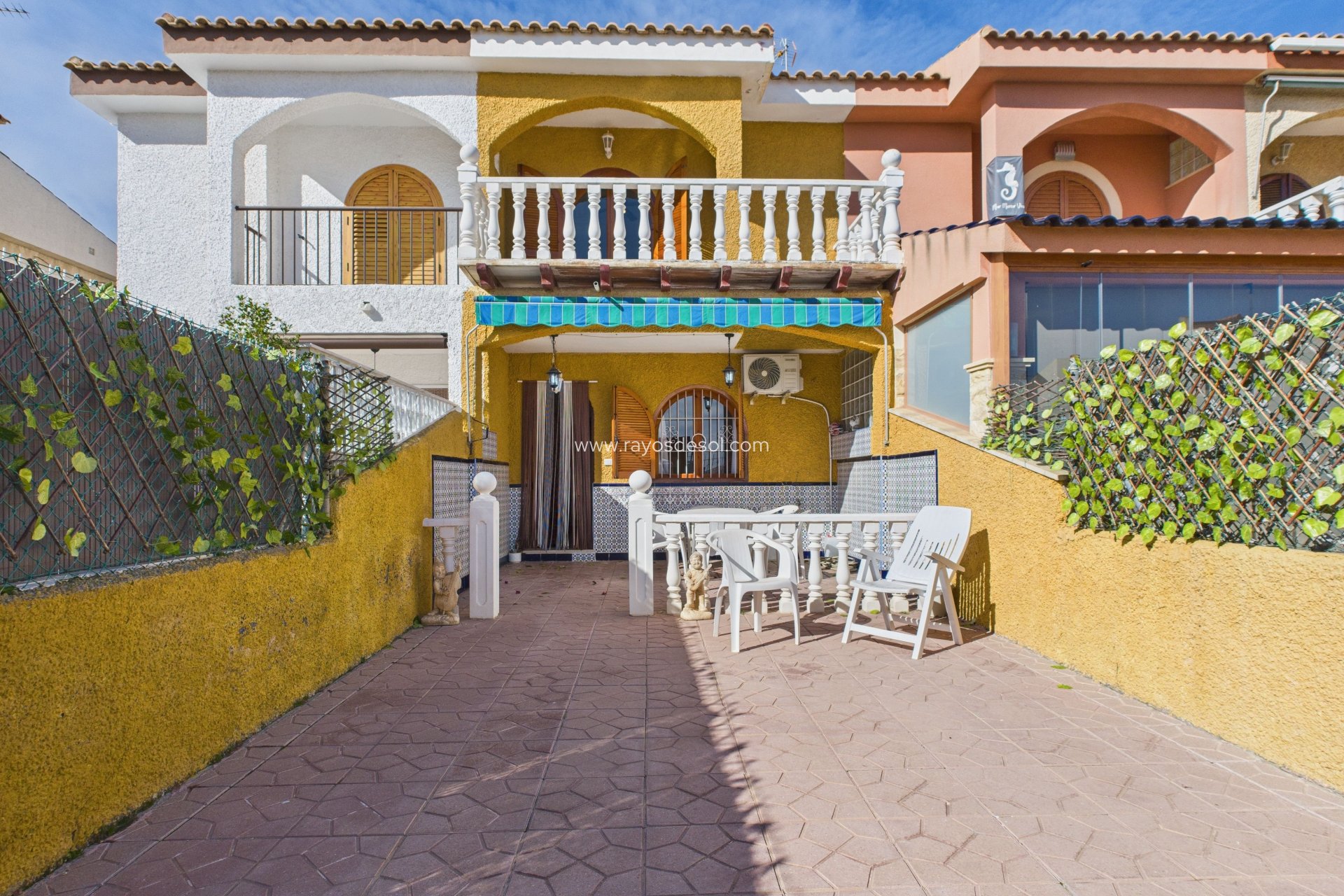 Resale - House - Los Alcazares