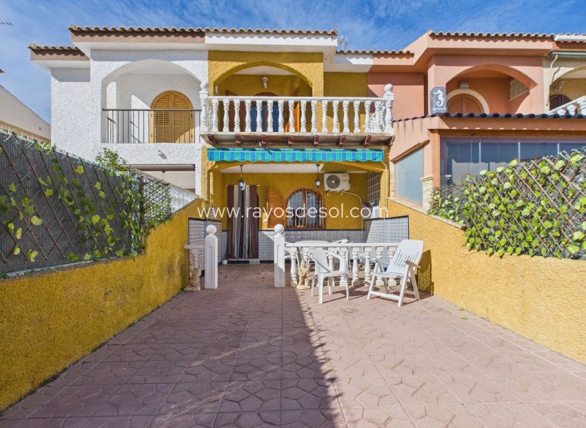 Resale - House - Los Alcazares