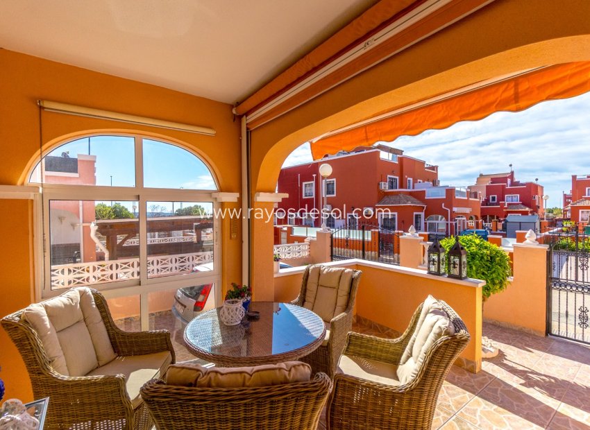 Resale - House - Los Montesinos - La Herrada