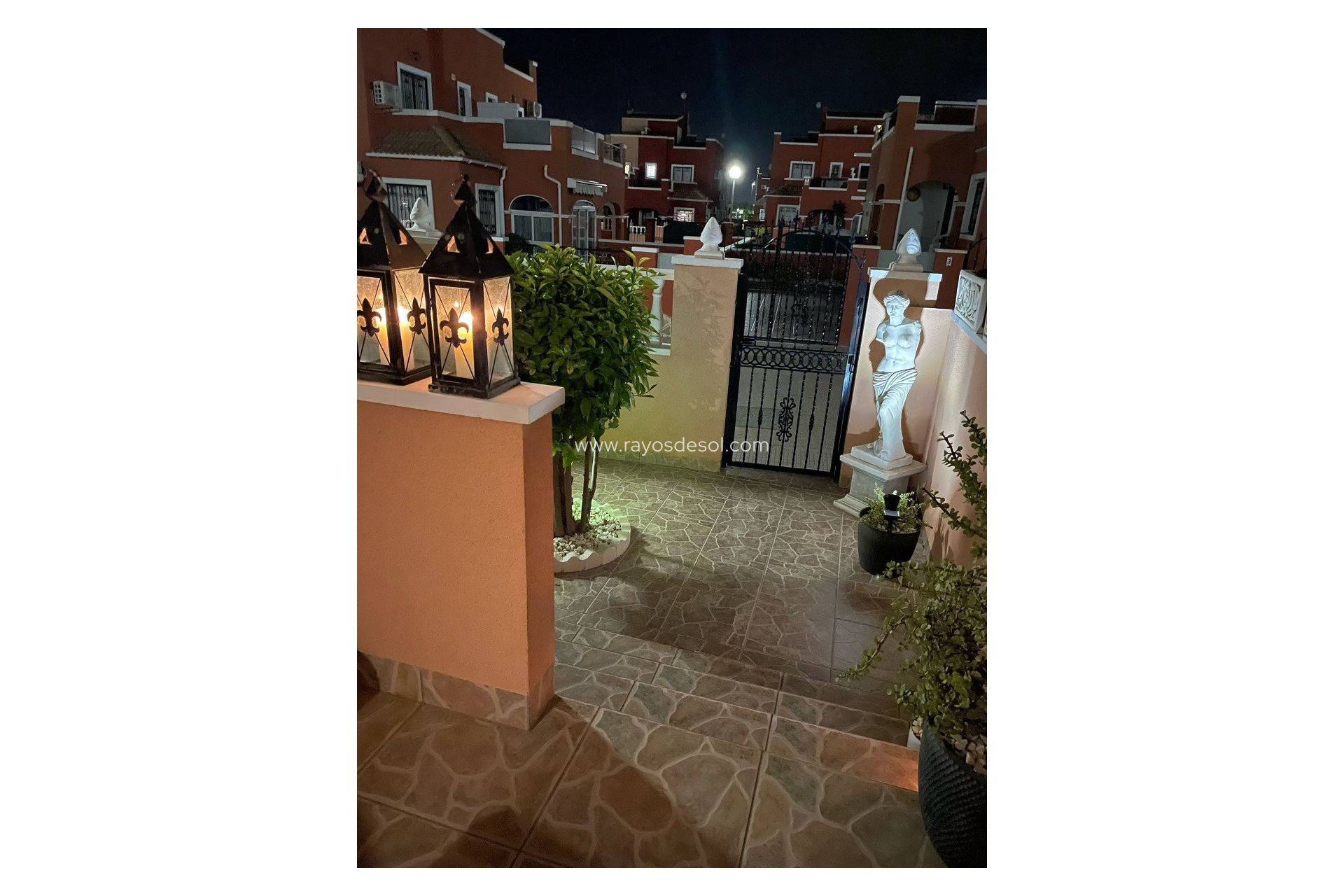 Resale - House - Los Montesinos - La Herrada