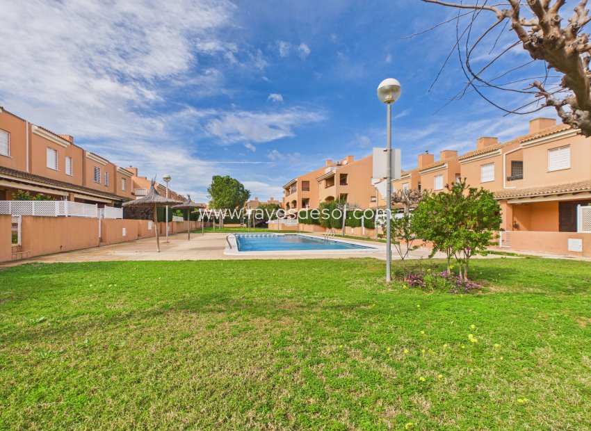 Resale - House - Mar de Cristal