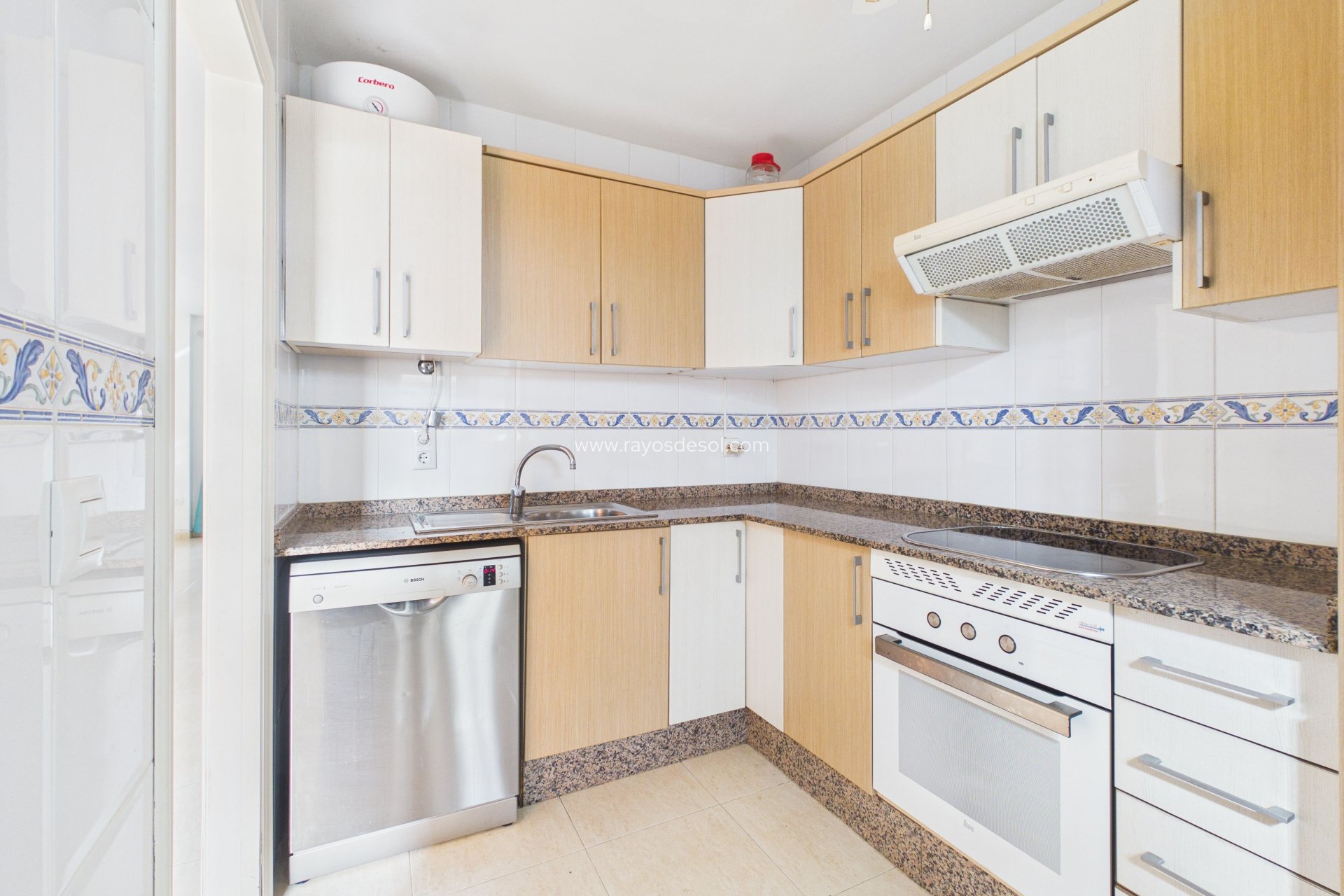 Resale - House - Mar de Cristal