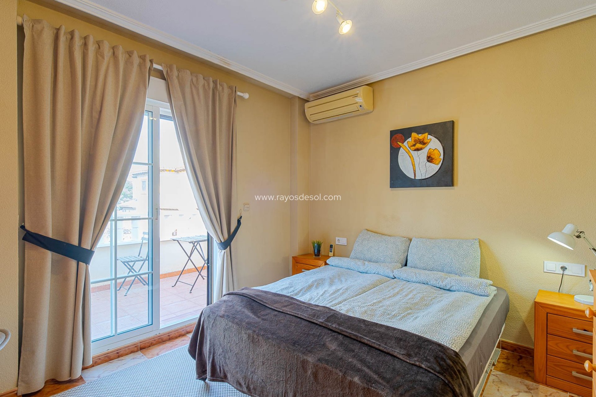 Resale - House - Orihuela Costa - Cabo roig - La Zenia