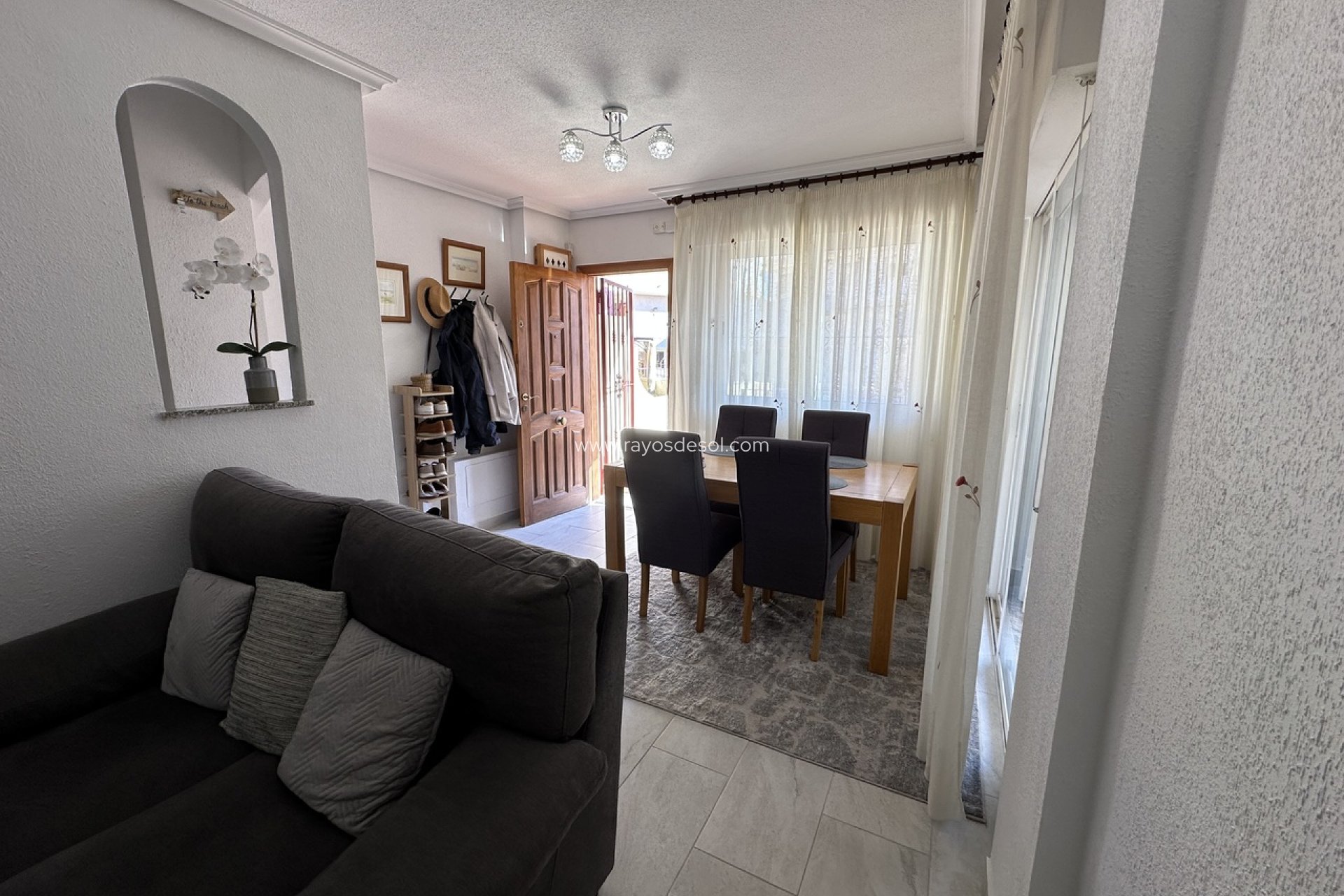 Resale - House - Orihuela Costa - La Zenia