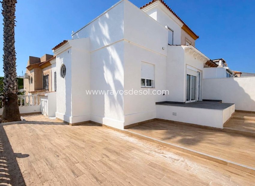 Resale - House - Orihuela Costa - Los Altos