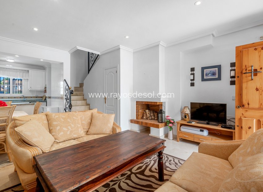 Resale - House - Orihuela Costa - Los Dolses