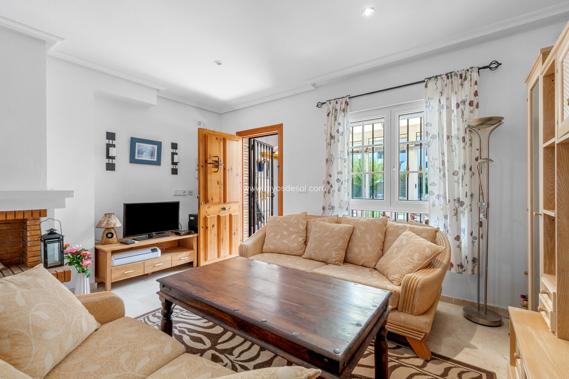 Resale - House - Orihuela Costa - Los Dolses