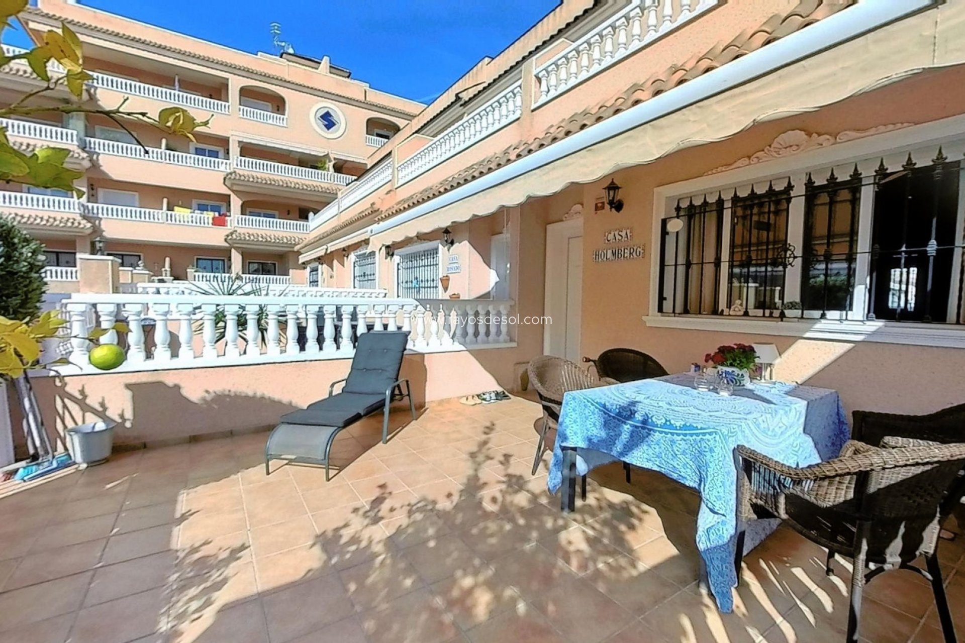 Resale - House - Orihuela Costa - Los Dolses