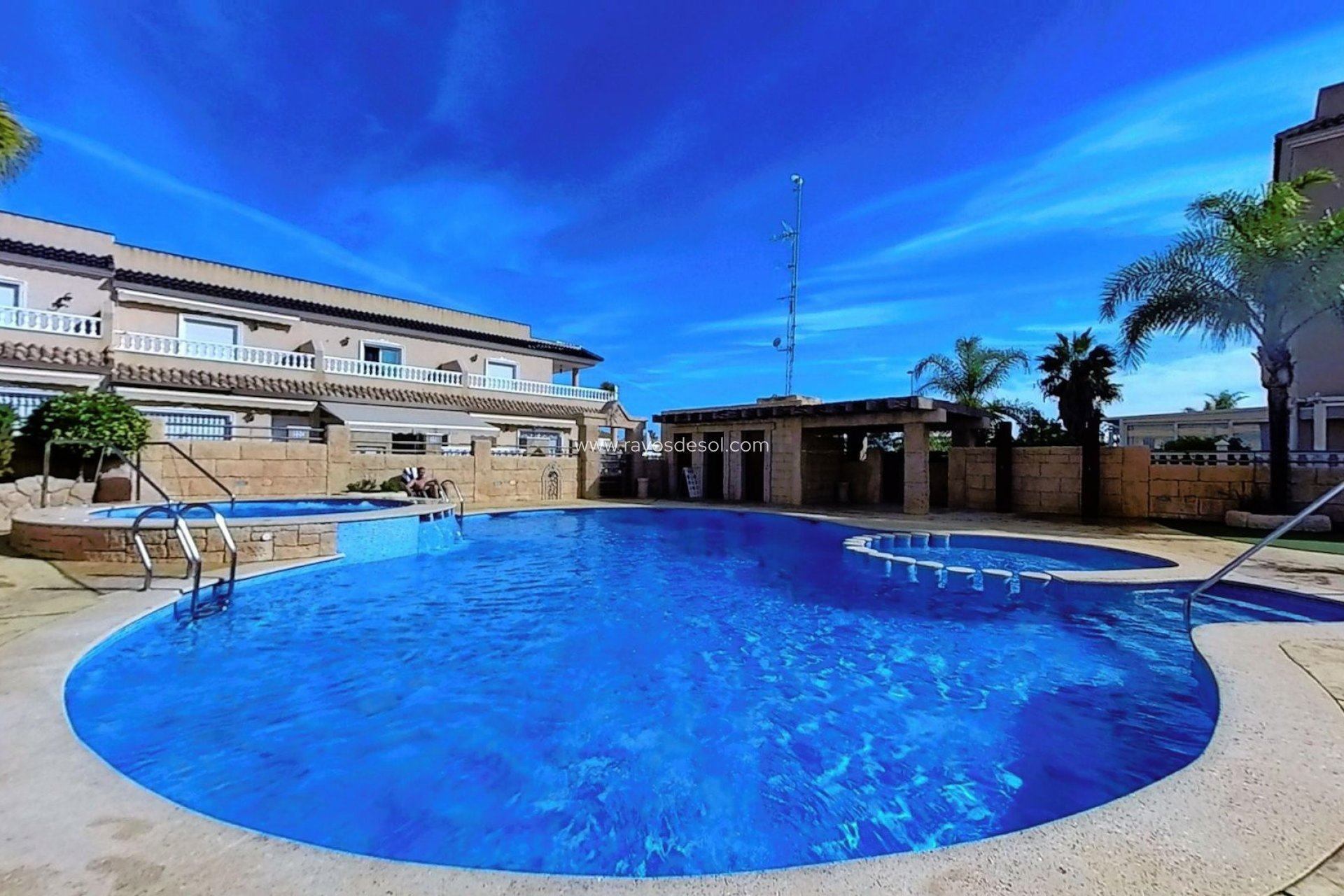 Resale - House - Orihuela Costa - Los Dolses