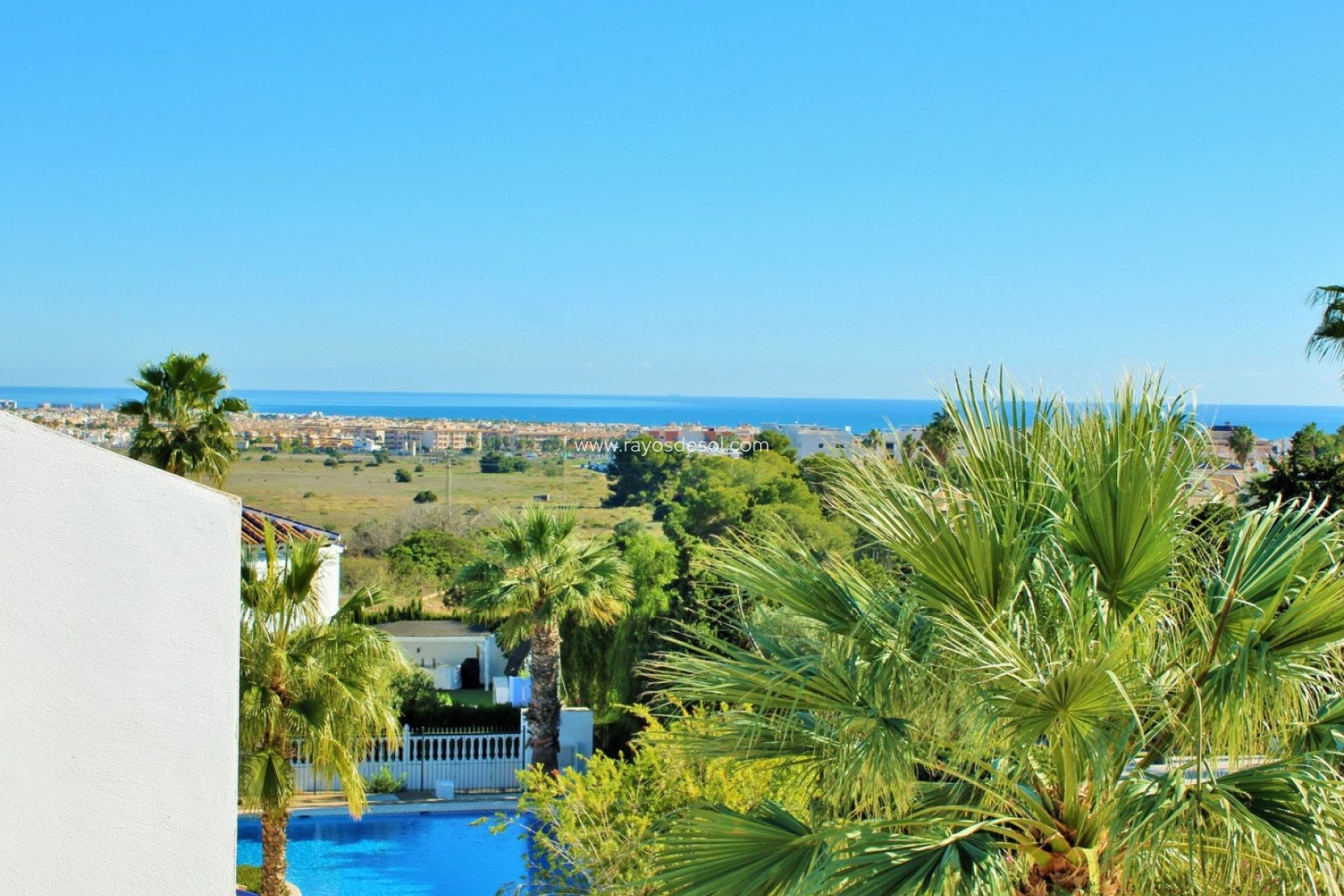 Resale - House - Orihuela Costa - Villamartín