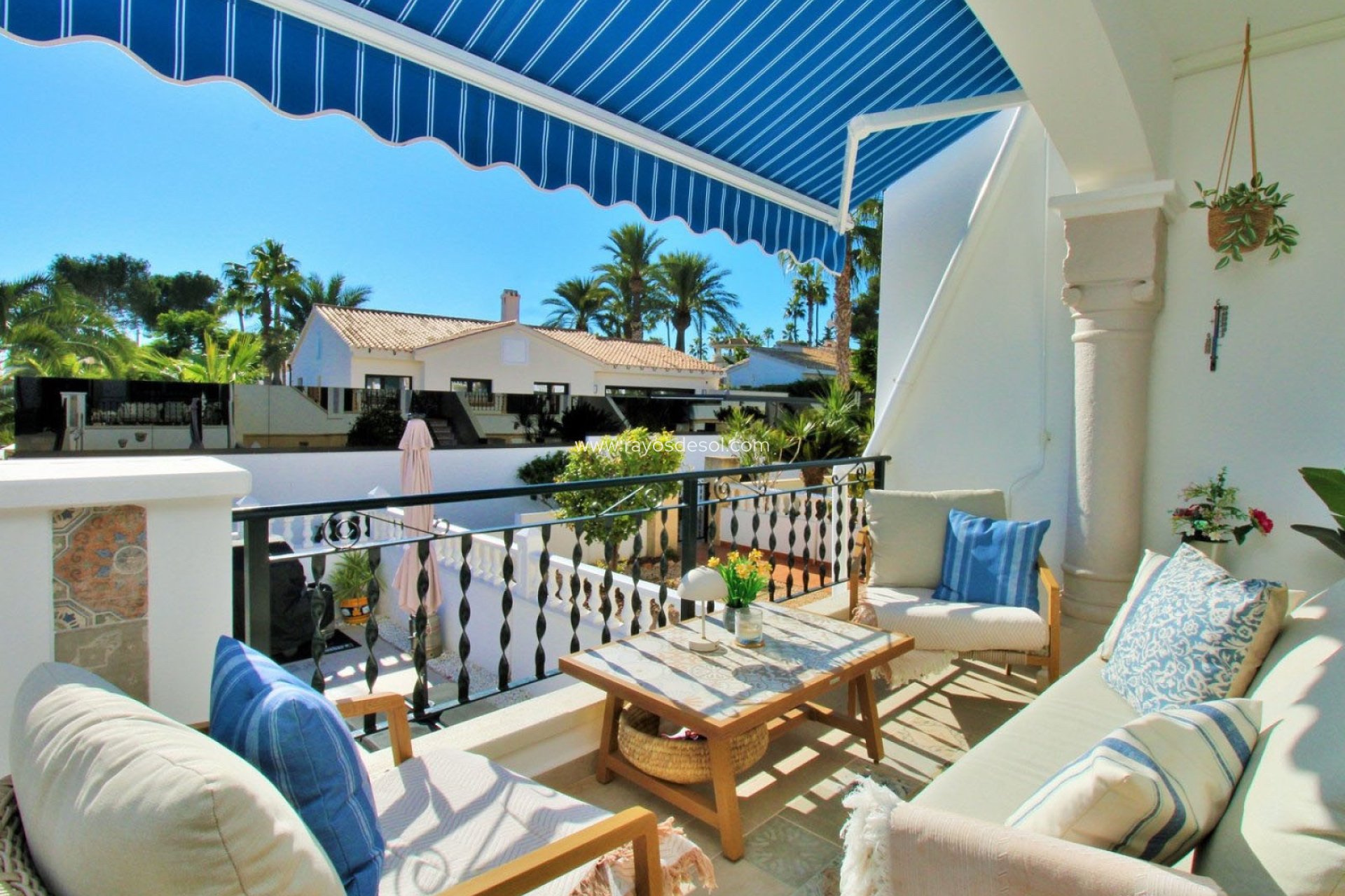 Resale - House - Orihuela Costa - Villamartín