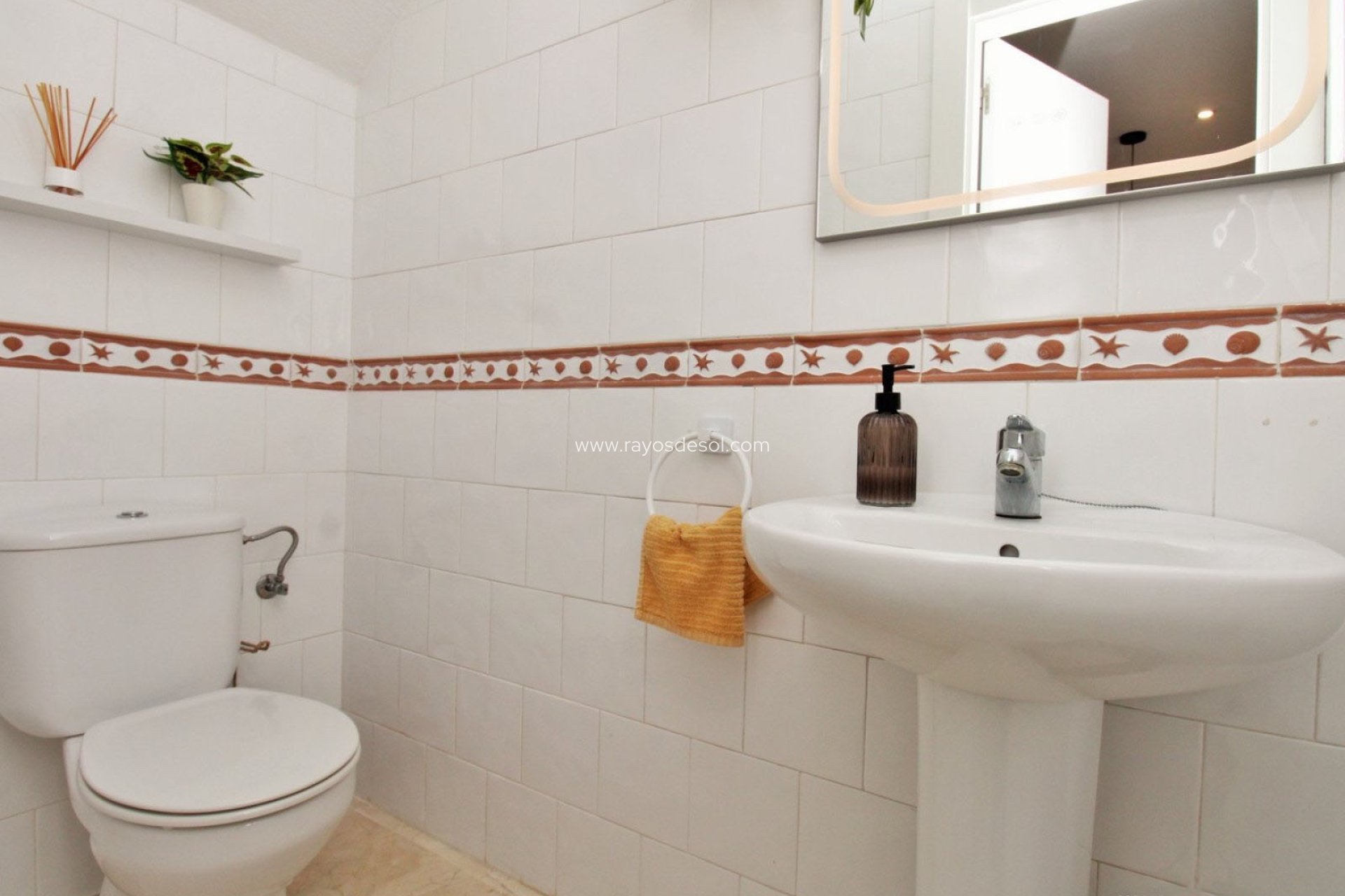 Resale - House - Orihuela Costa - Villamartín