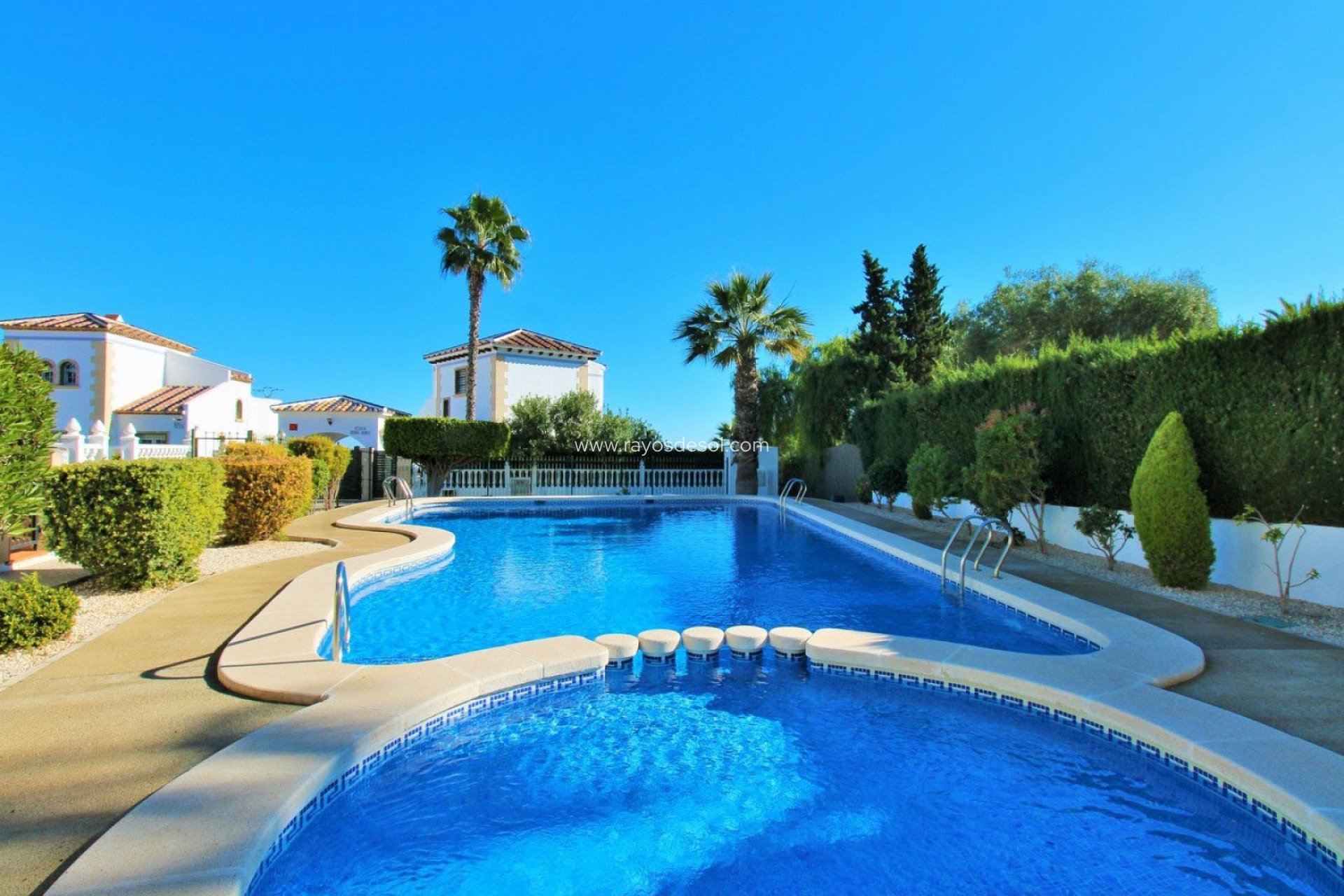 Resale - House - Orihuela Costa - Villamartín