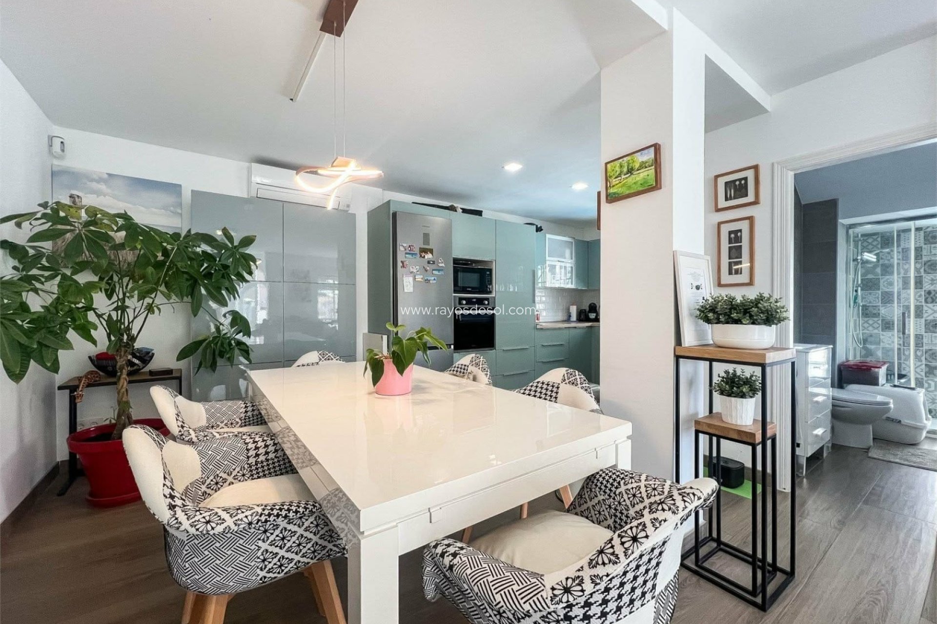 Resale - House - Orihuela Costa - Villamartin
