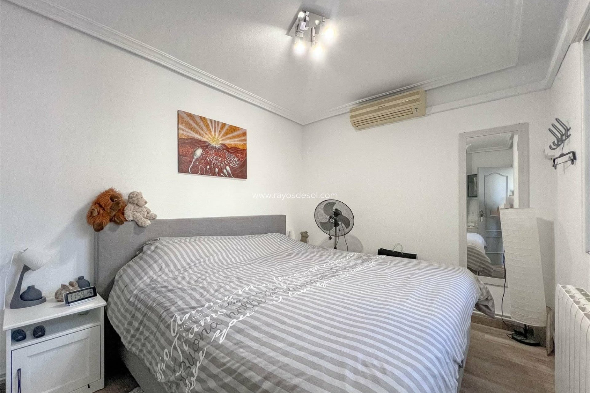Resale - House - Orihuela Costa - Villamartin
