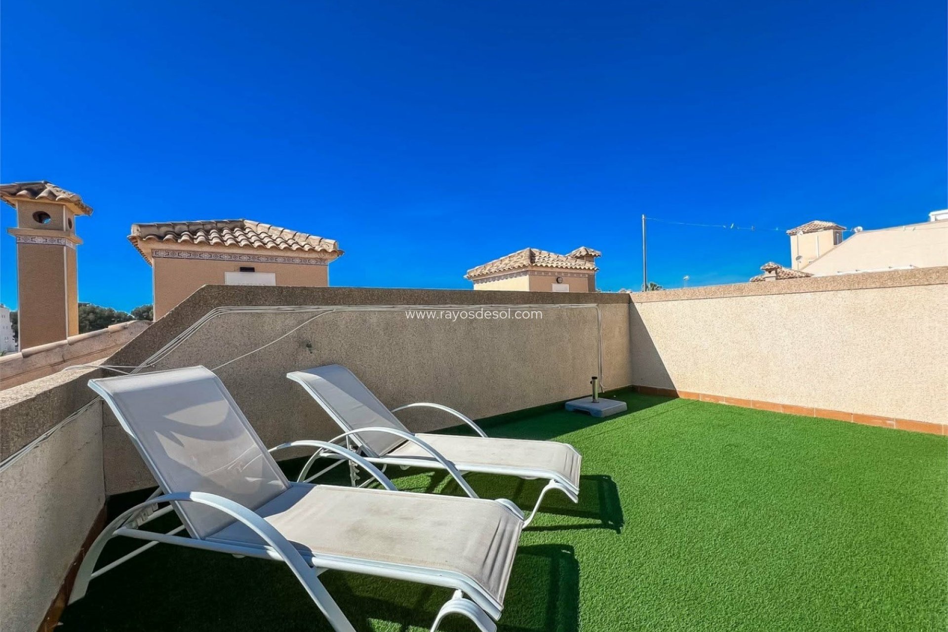 Resale - House - Orihuela Costa - Villamartin