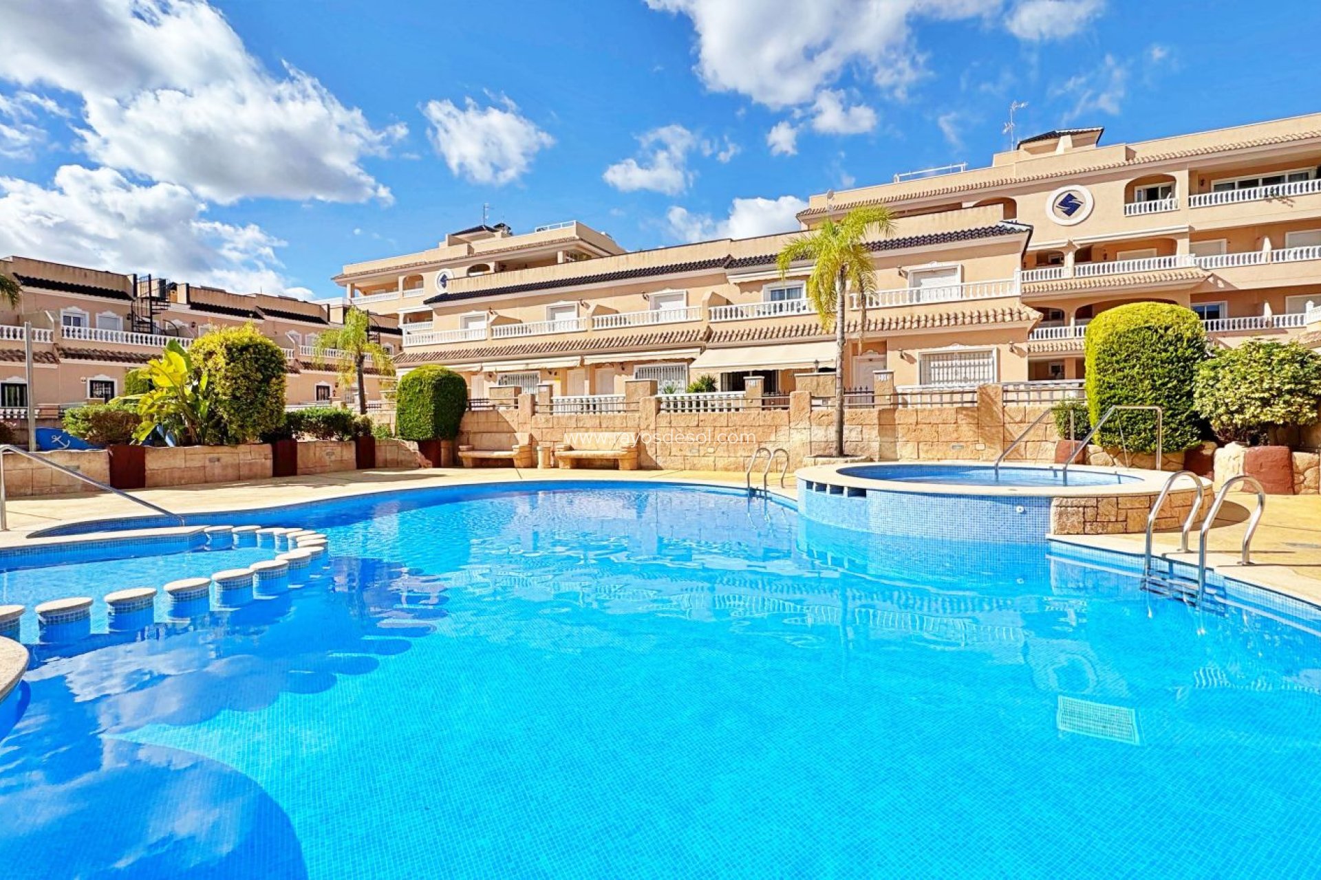 Resale - House - Orihuela Costa - Villamartín