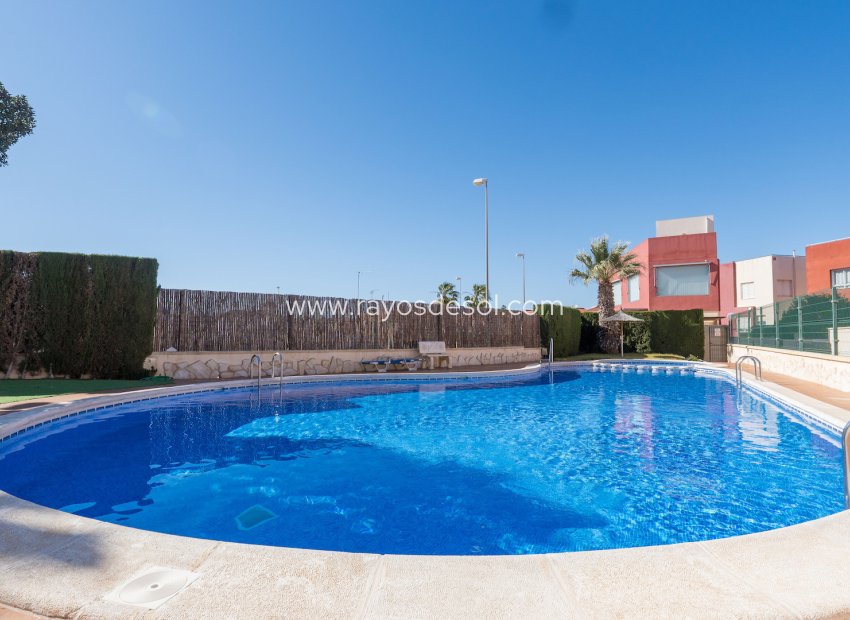 Resale - House - Orihuela Costa - Villamartín