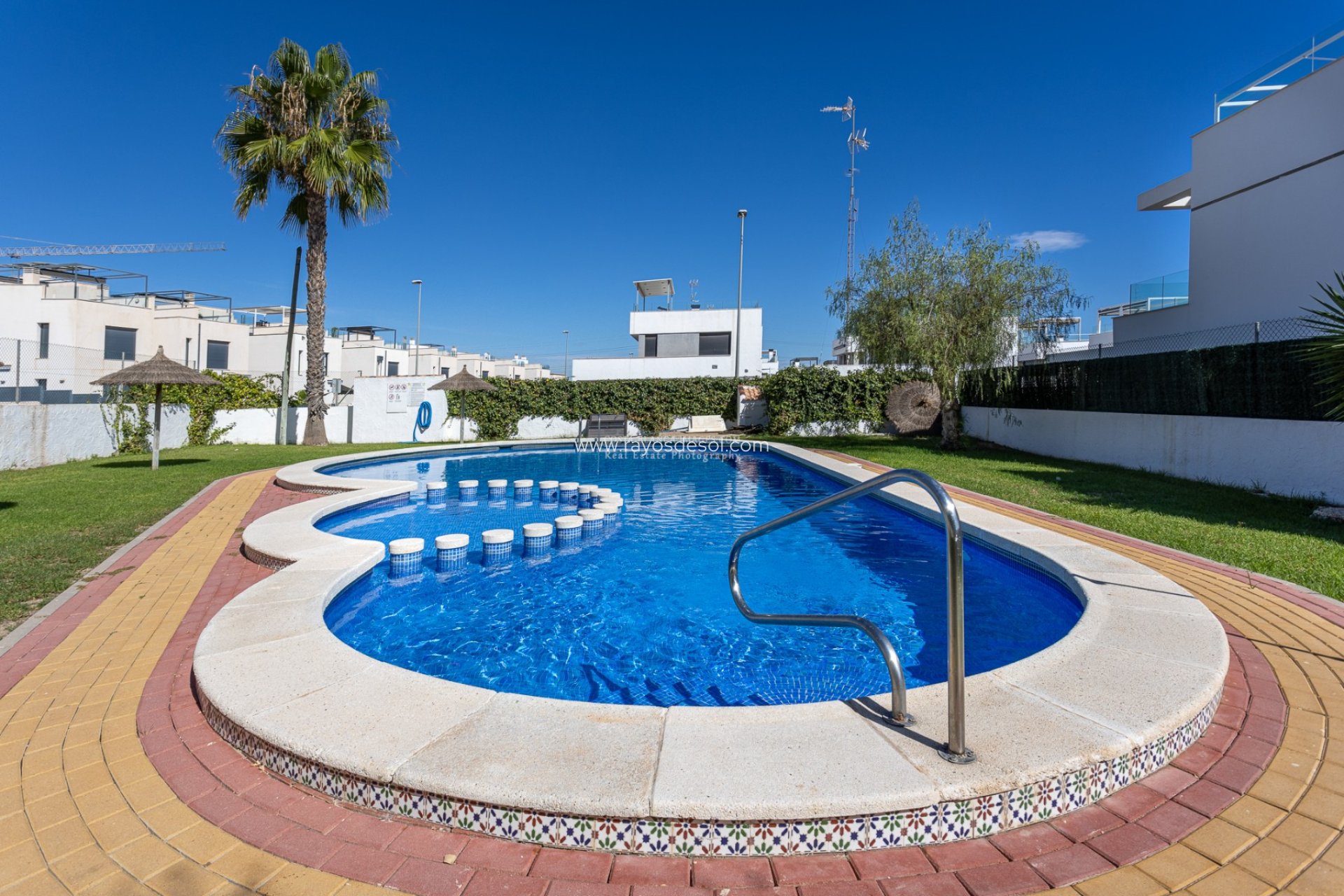 Resale - House - Orihuela Costa - Villamartín